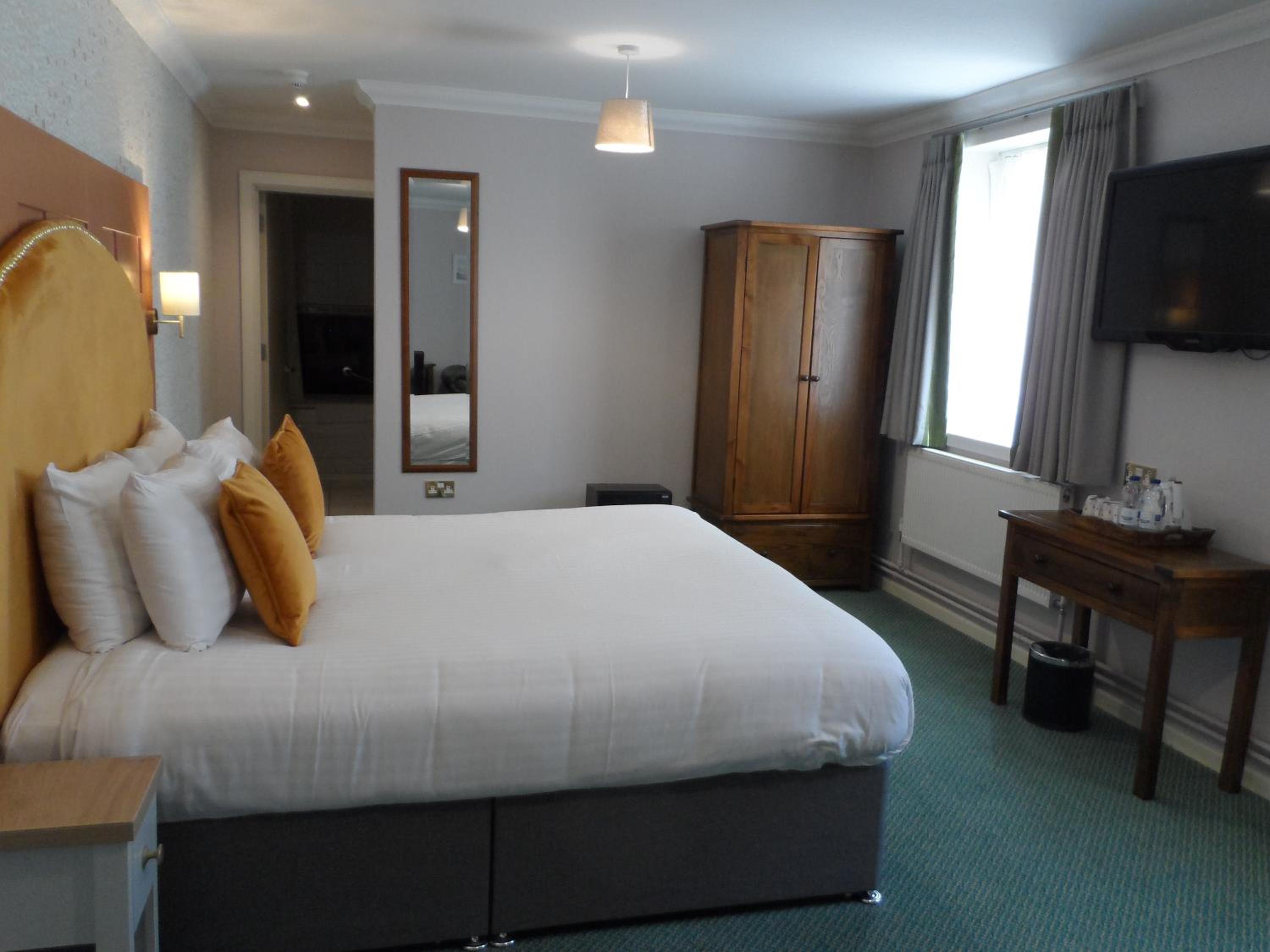 Executive Double Room - Photo 6