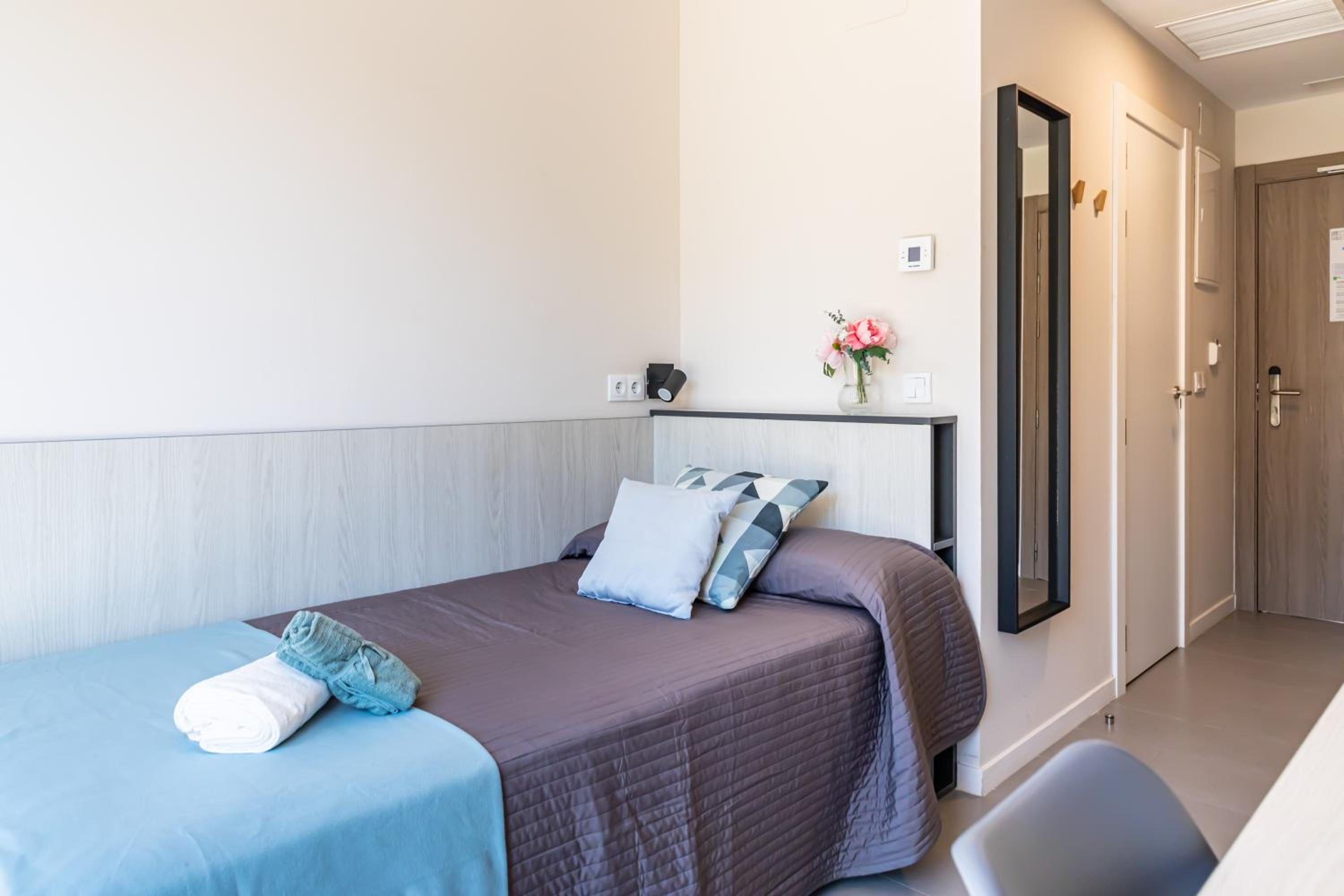 Estudio con terraza