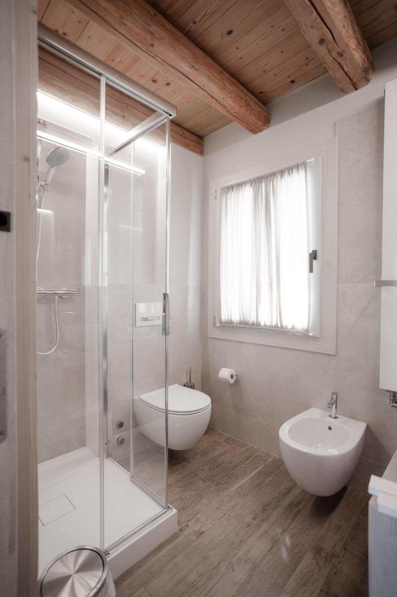 Deluxe Single Room photo 2