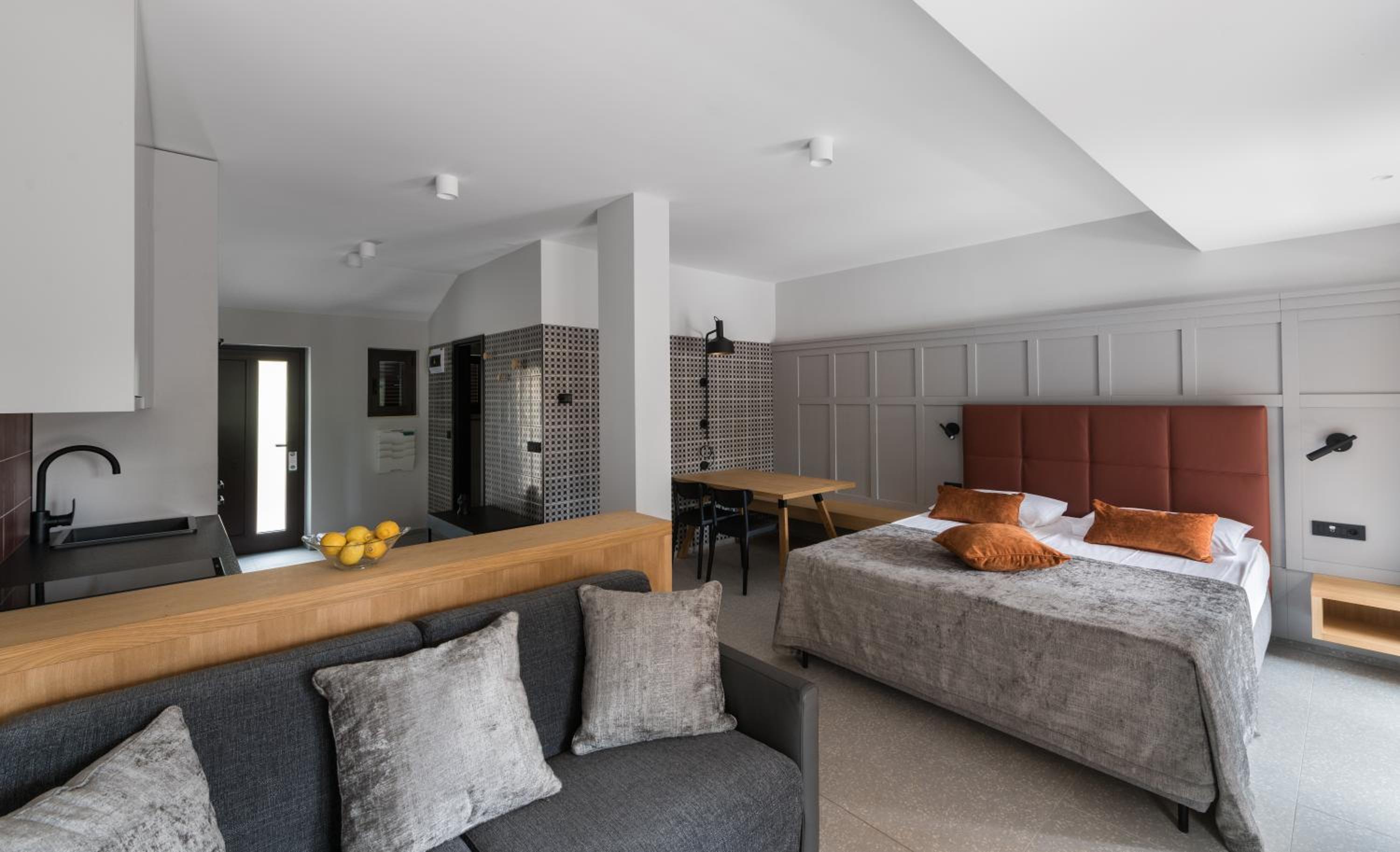 Seaside Deluxe Double Room with Balcony