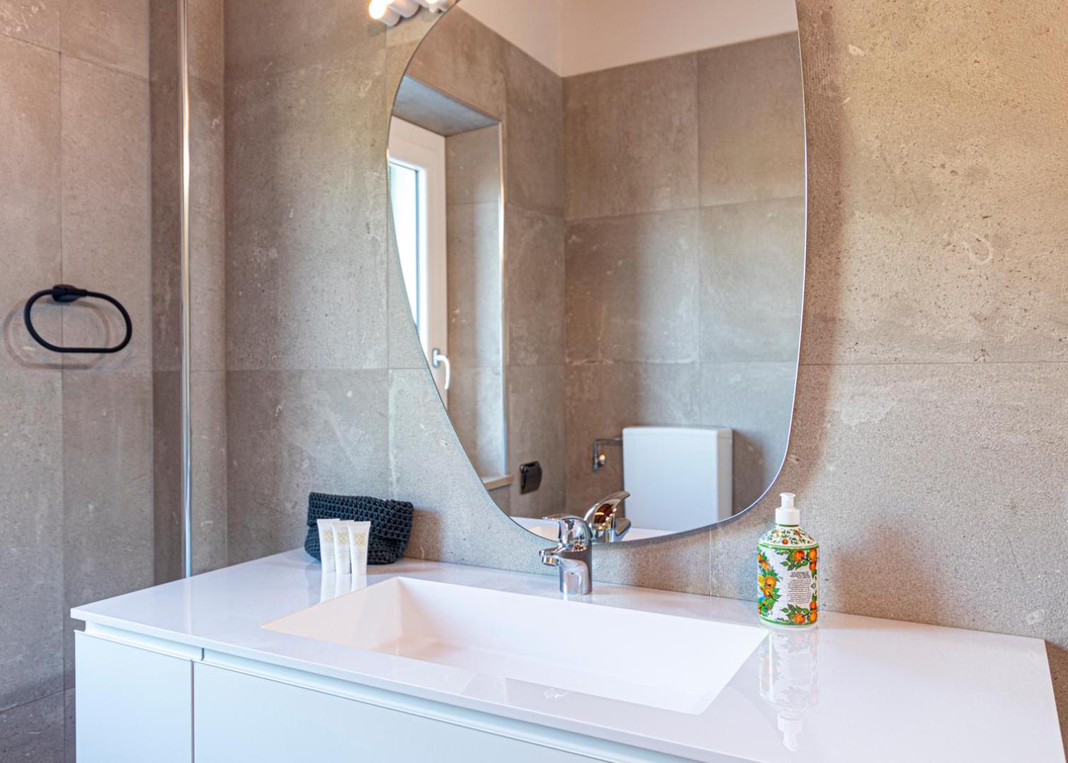 Superior Triple Room photo 2
