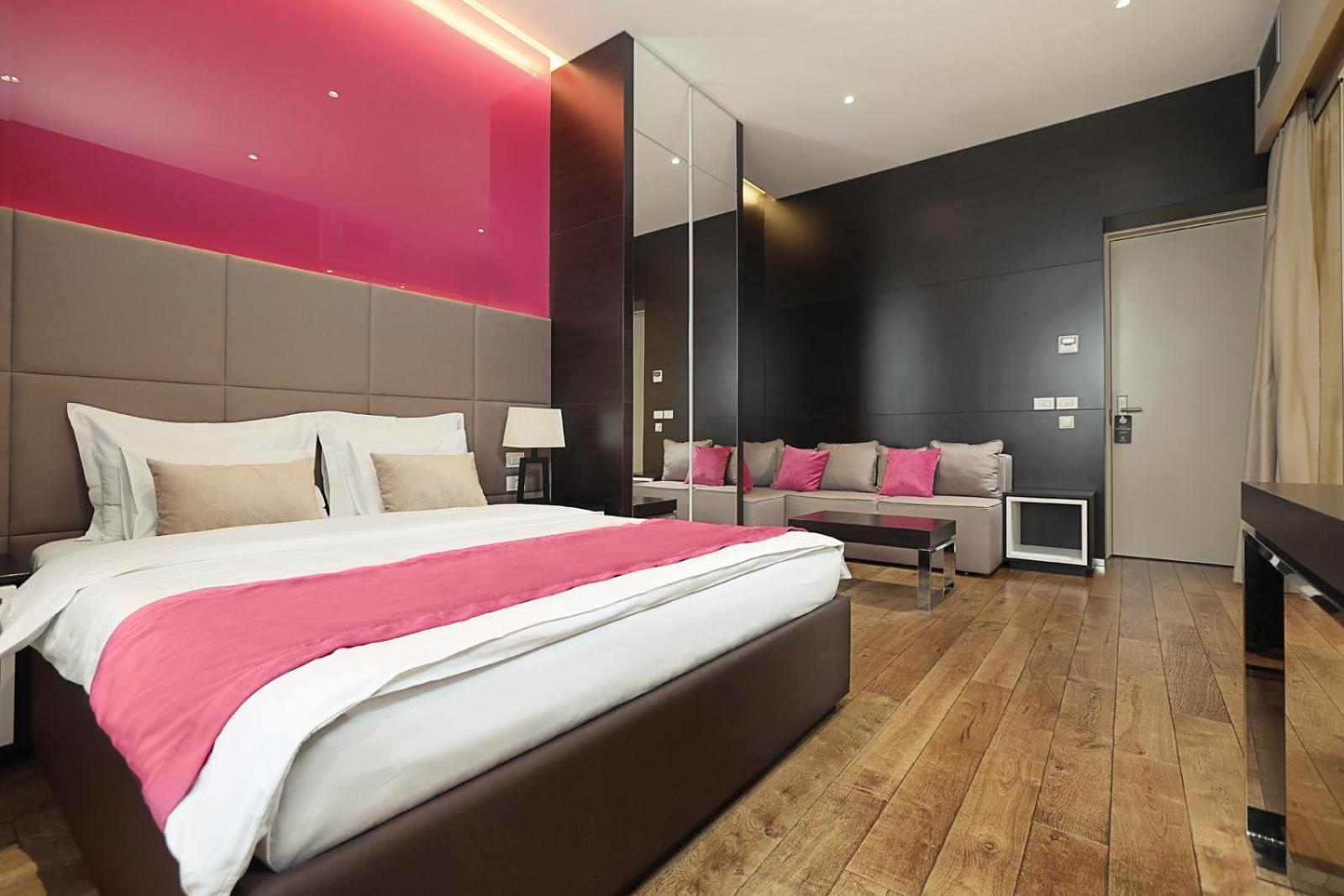 Deluxe Junior Suite photo 1