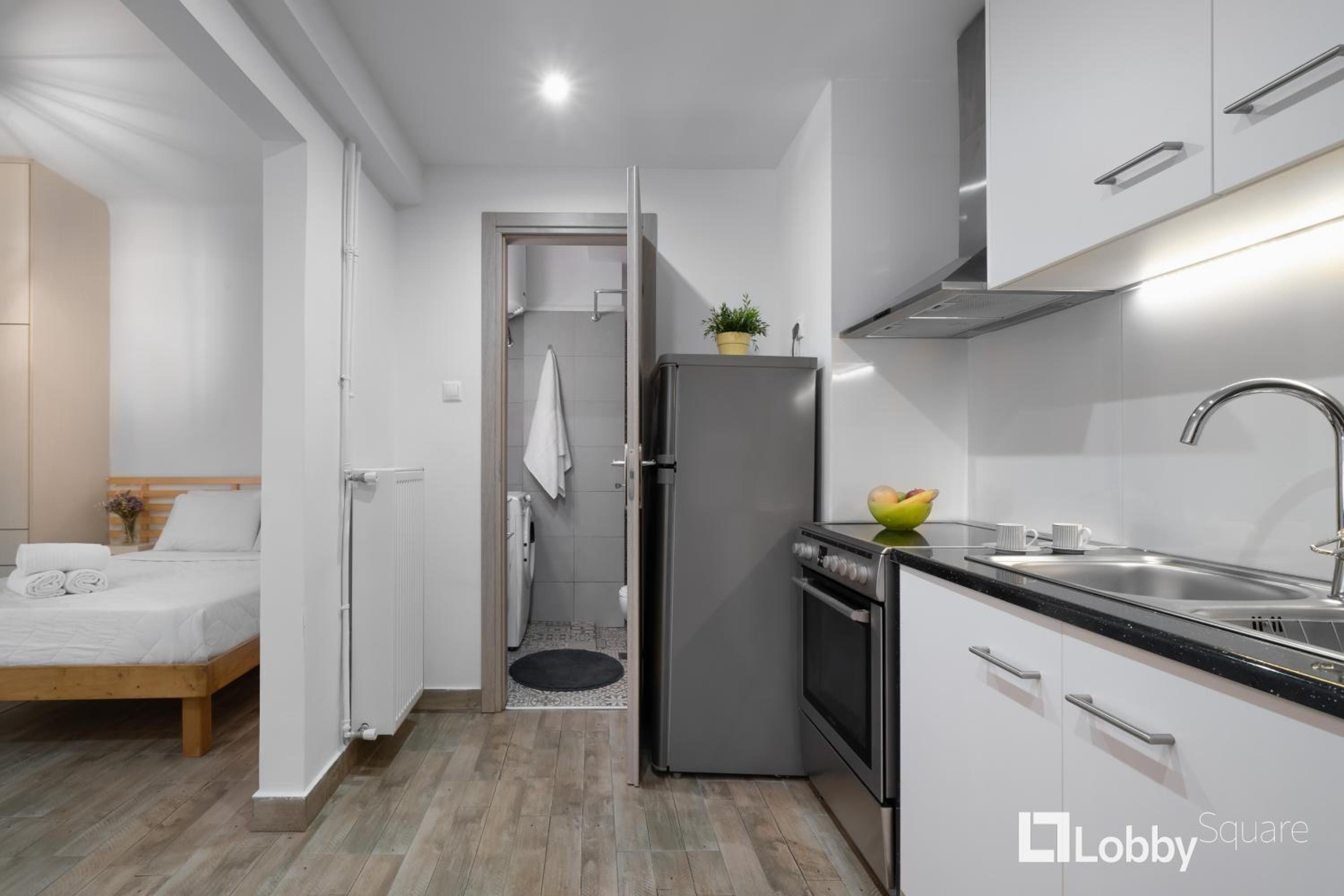 Studio Apartment