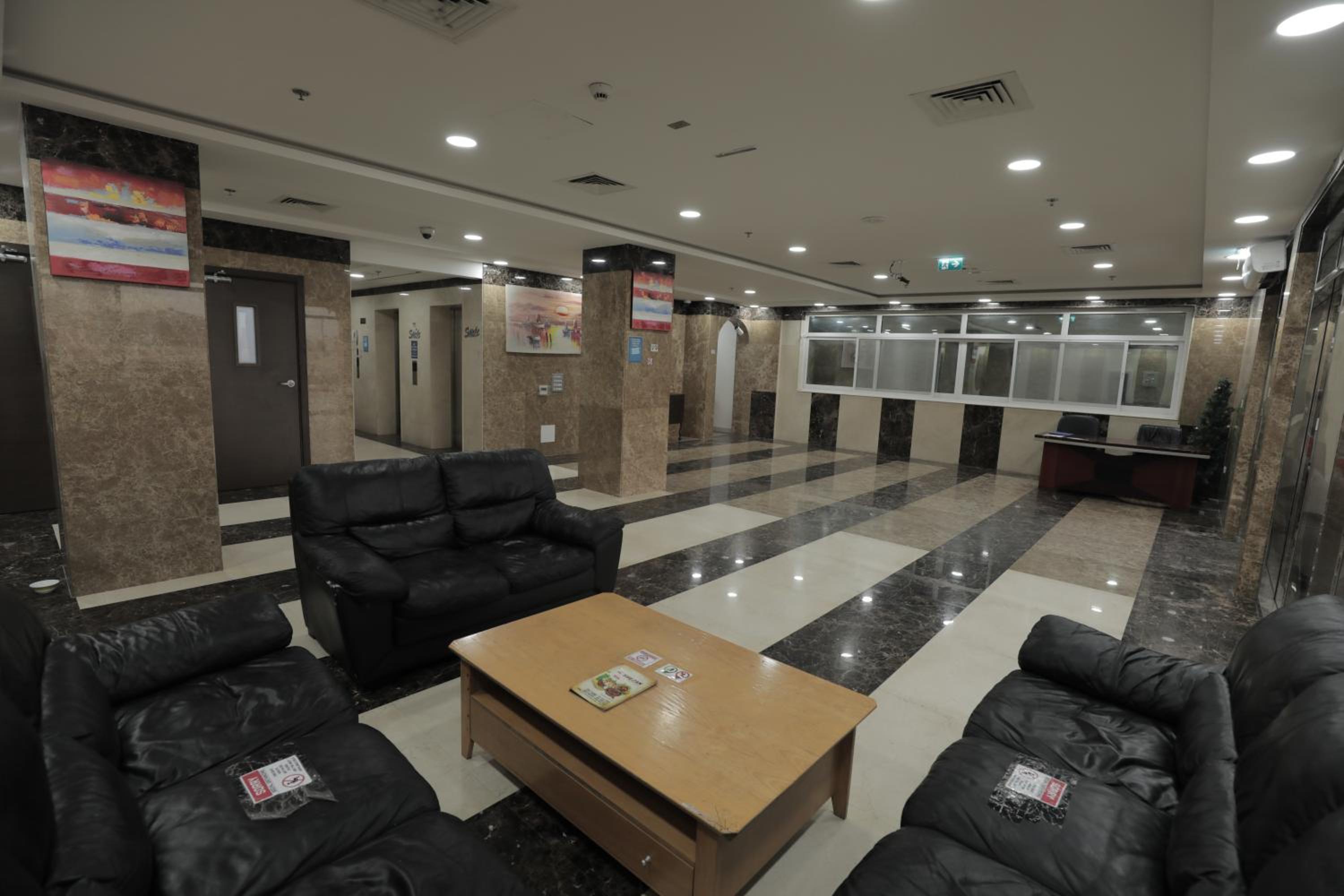 Apartment photo 3