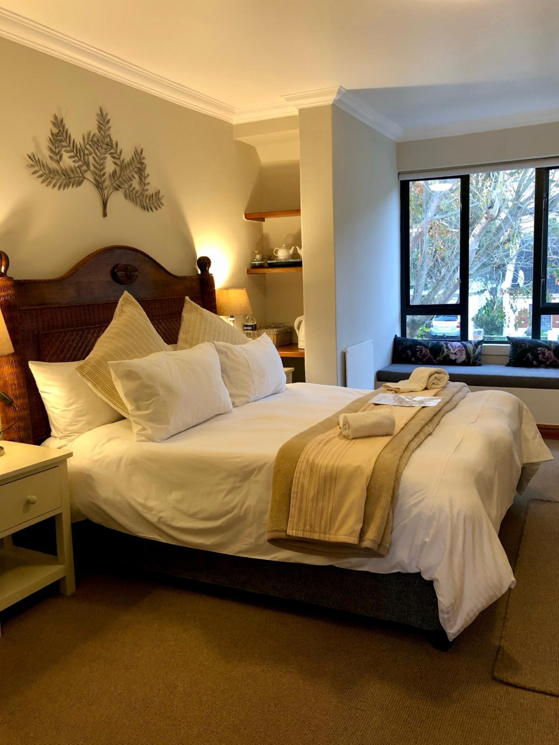 Deluxe Double Room with Balcony photo 1