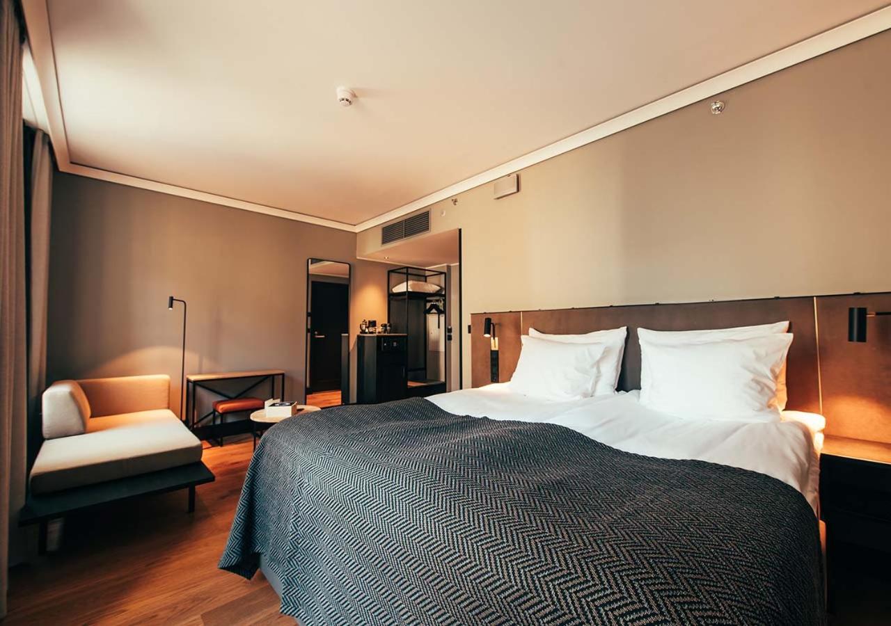 Deluxe Room - Photo 3