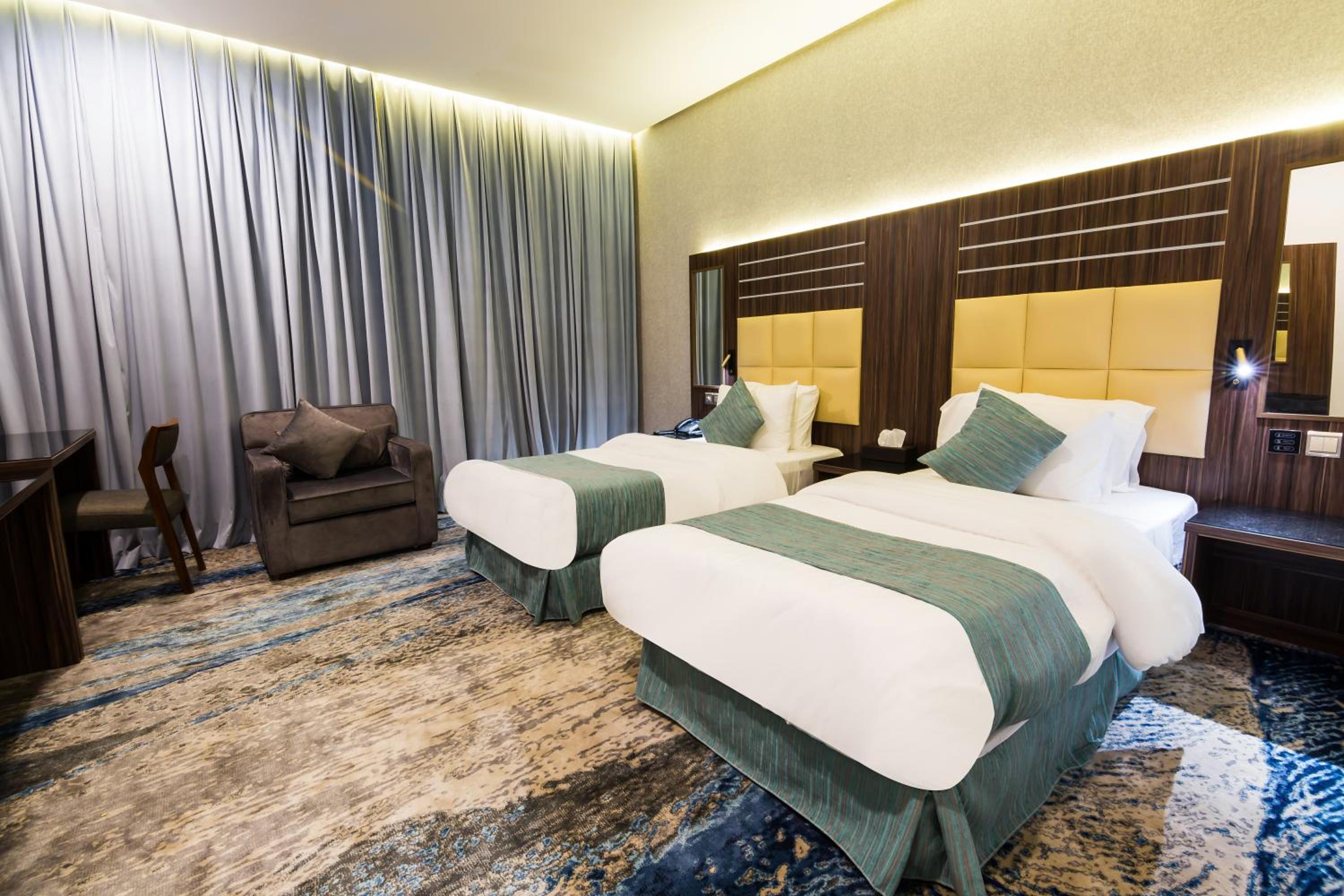 Twin Room - Photo 4