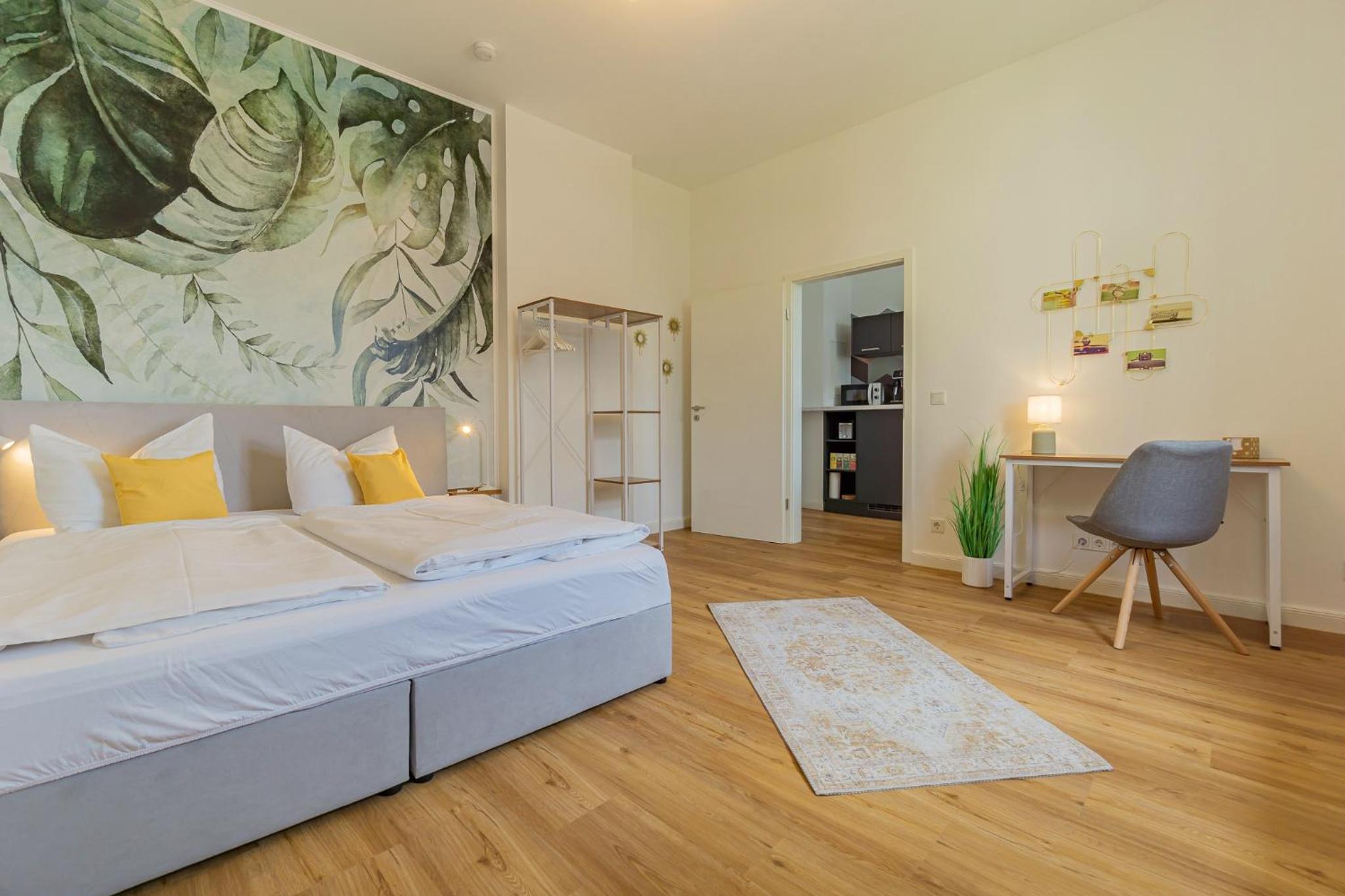 One-Bedroom Apartment photo 1