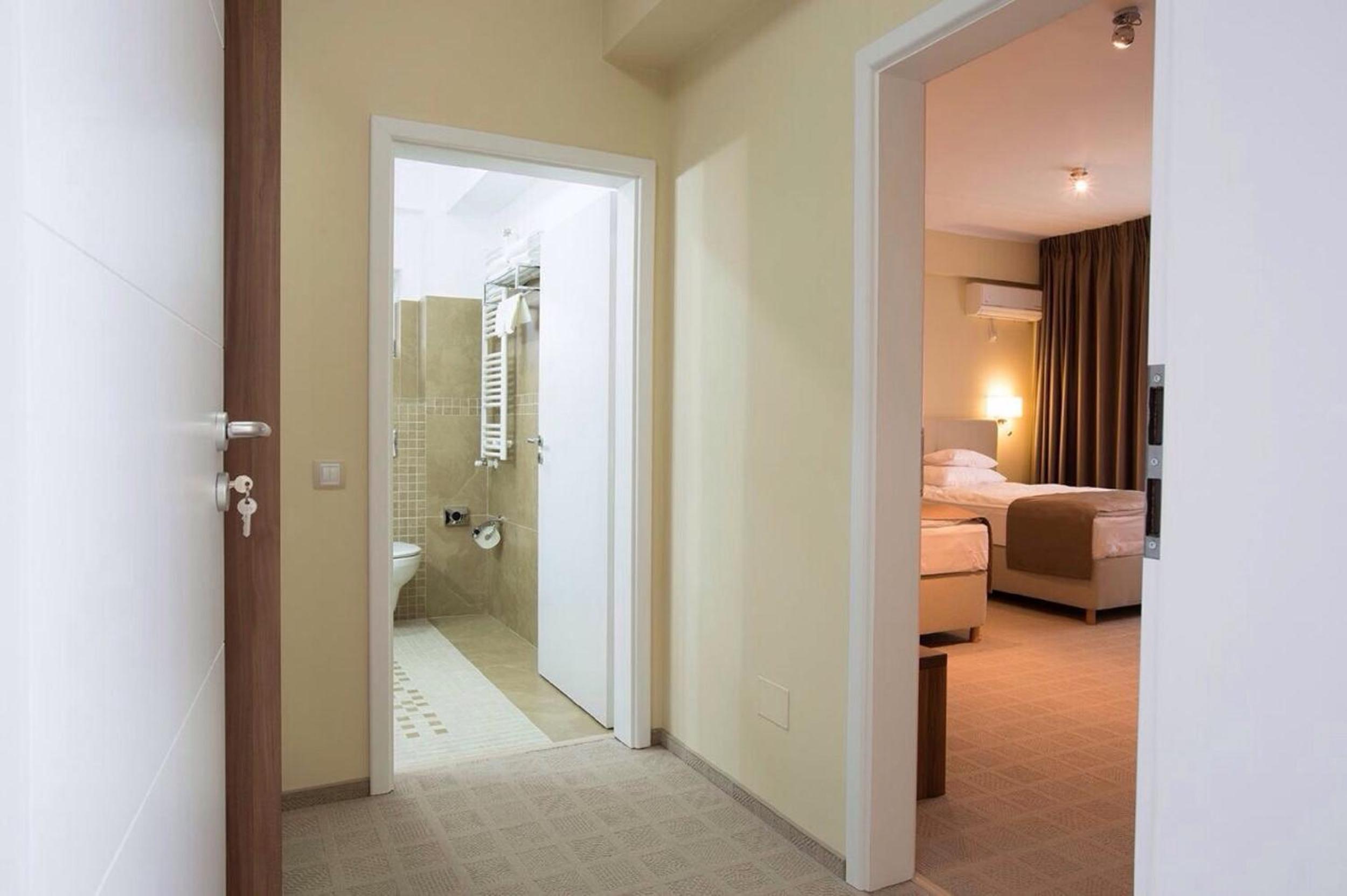 Triple Room with Balcony photo 3