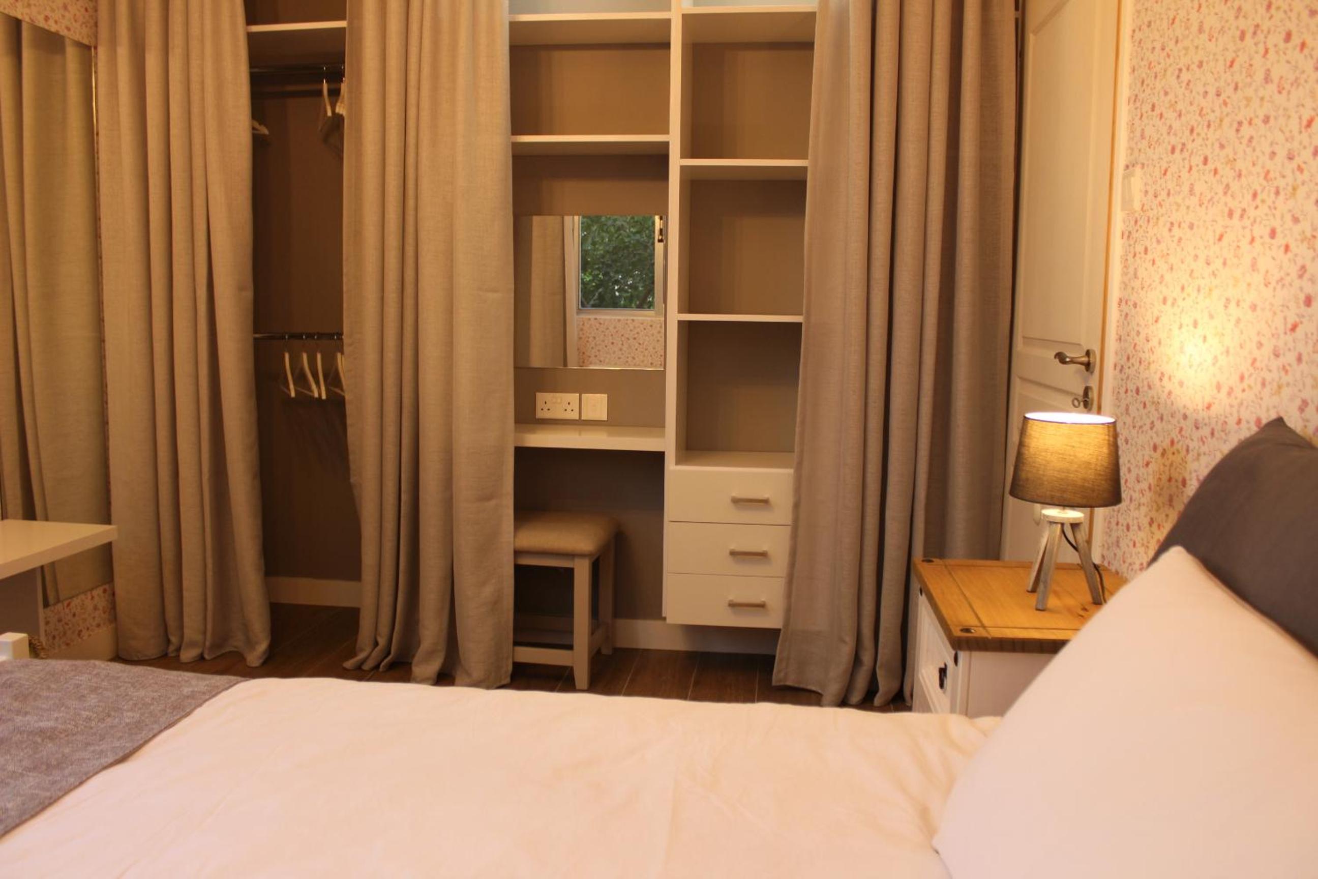 One-Bedroom House photo 2