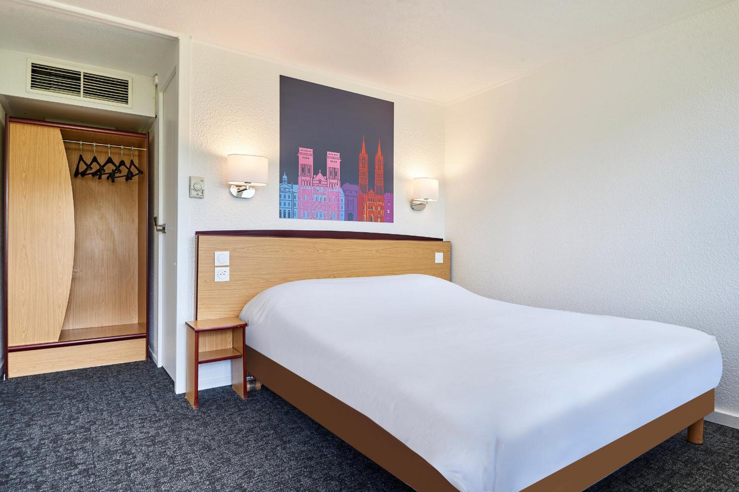Double Room - Photo 3