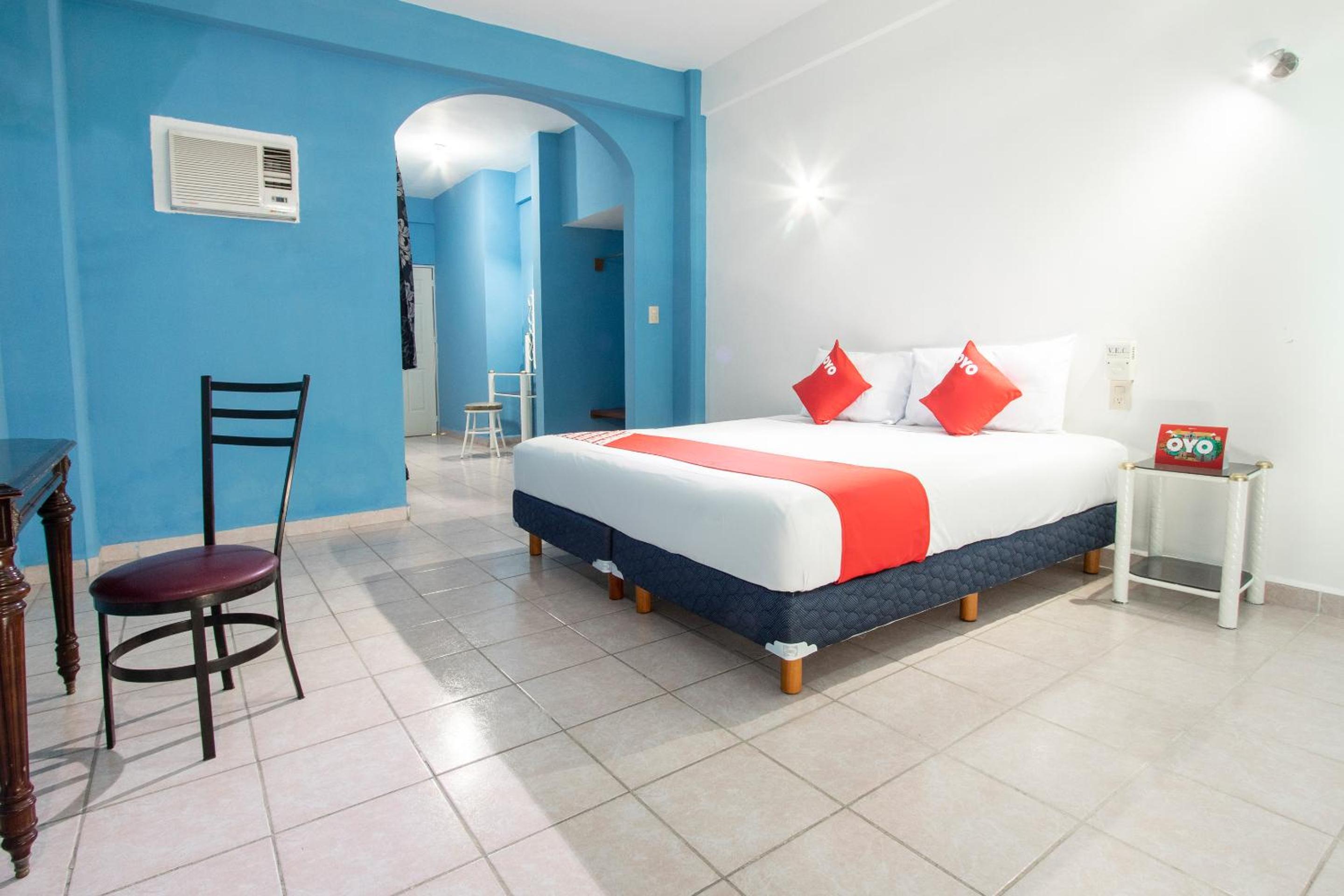 Deluxe Suite - Photo 1
