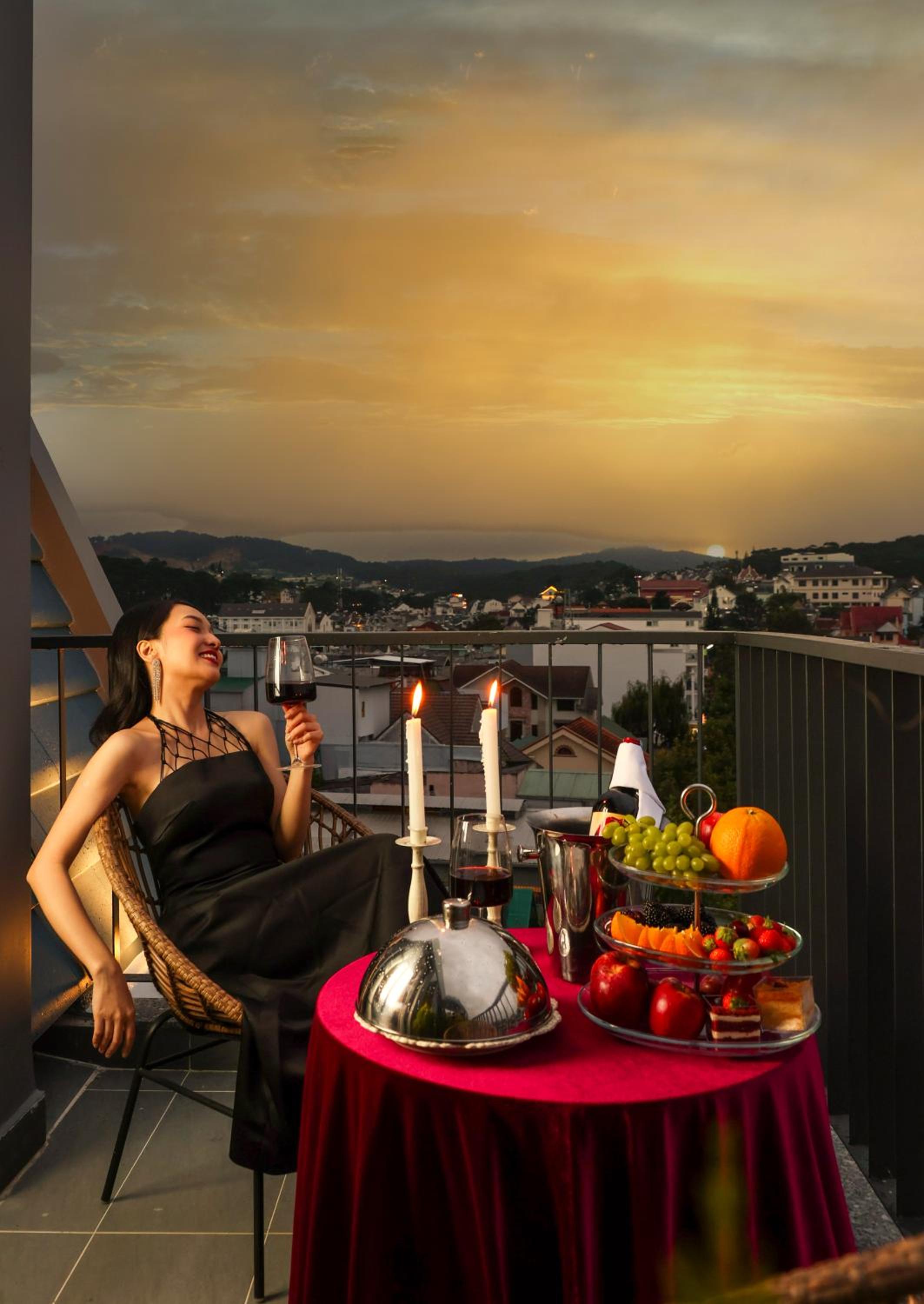 Deluxe Double Room with Balcony - Photo 1