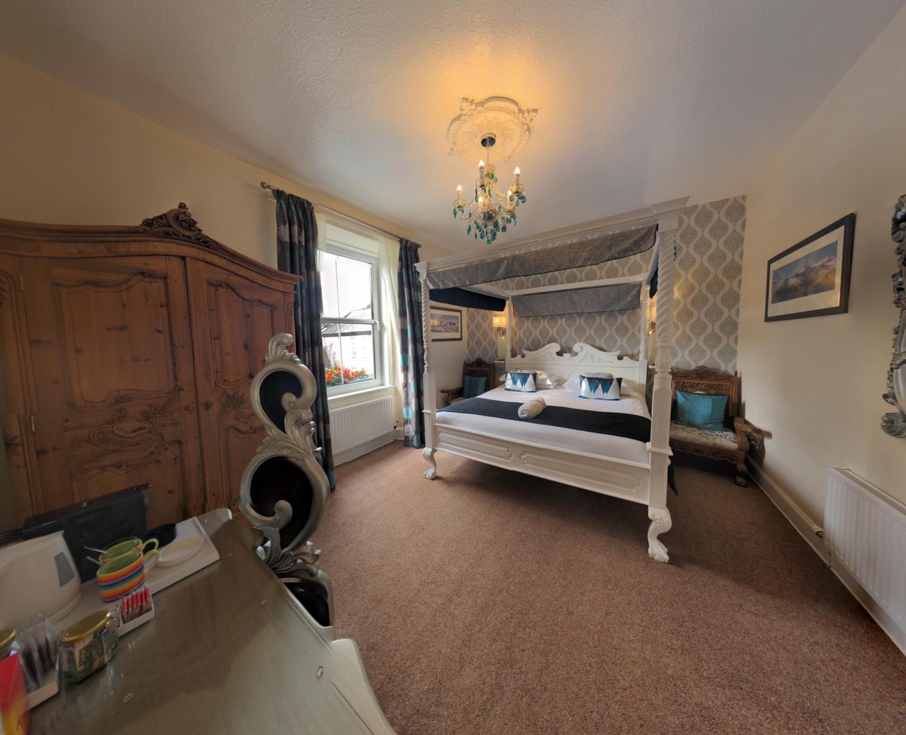 Superior King Room photo 2