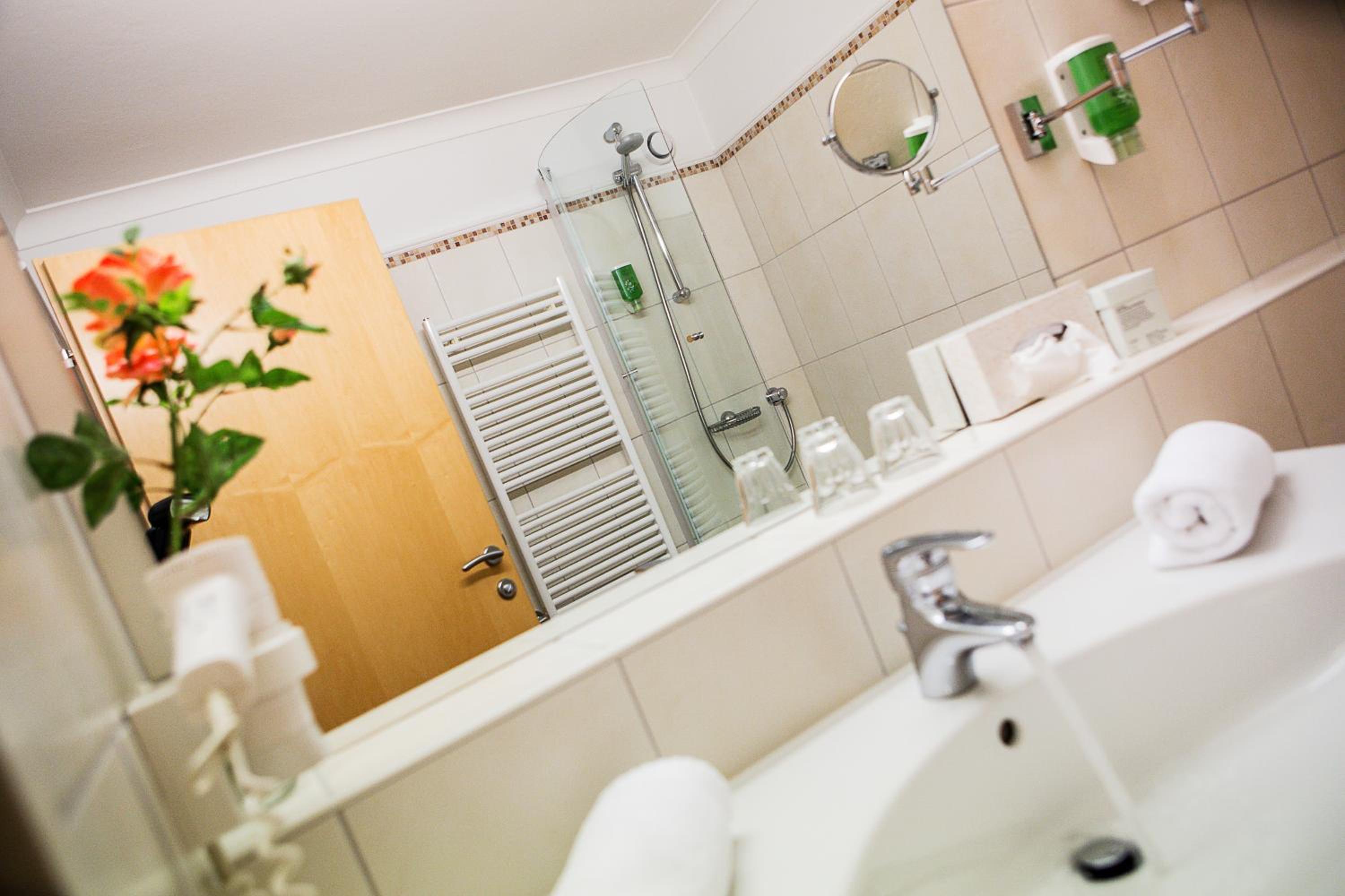 Classic Double Room - Photo 4