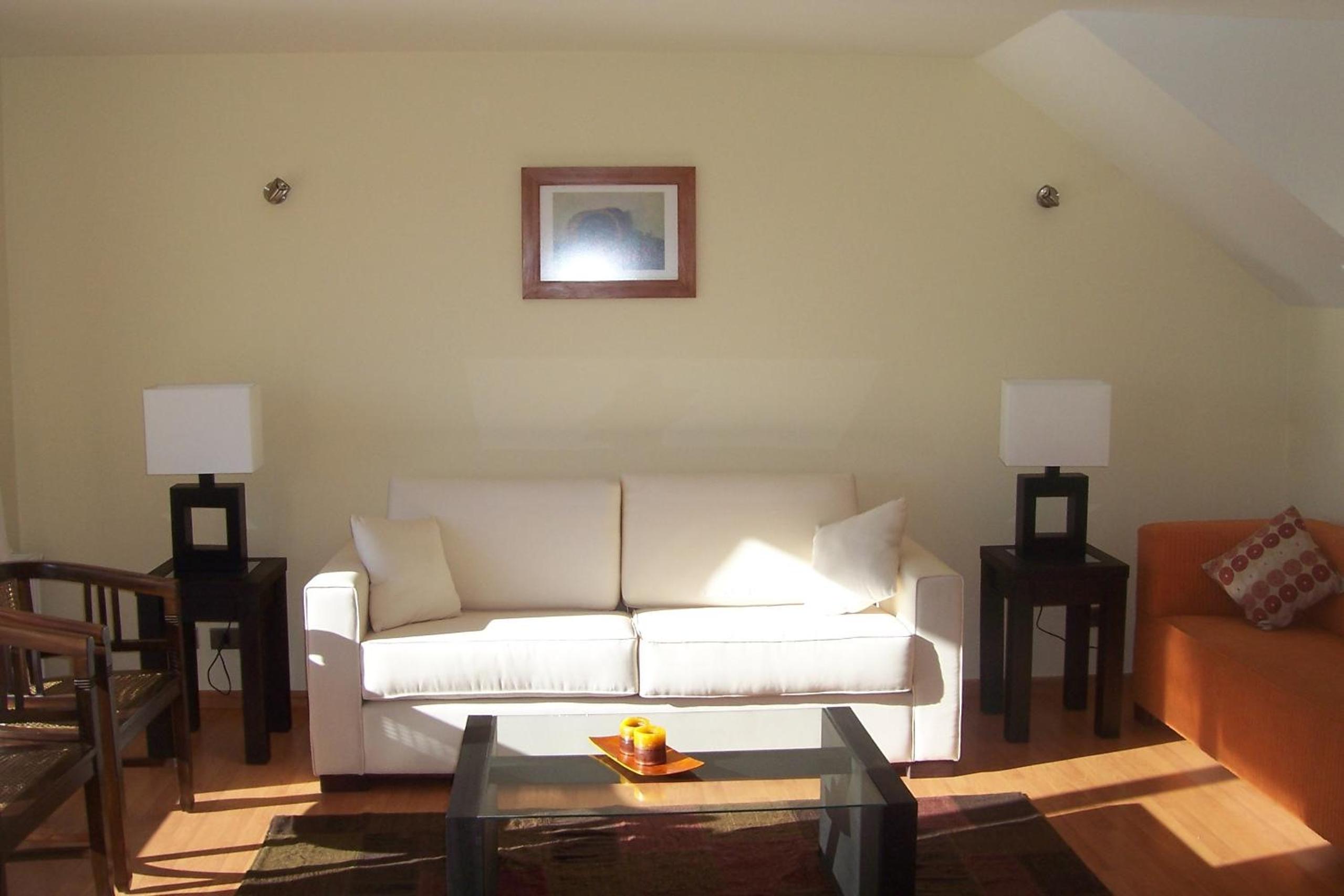 Two-Bedroom House photo 2