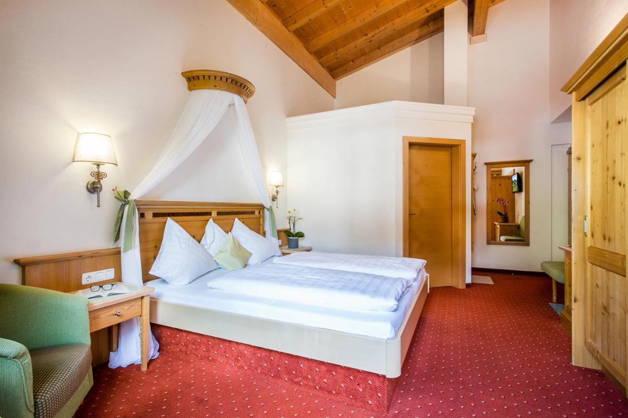 Comfort Double Room with Balcony - Photo 1