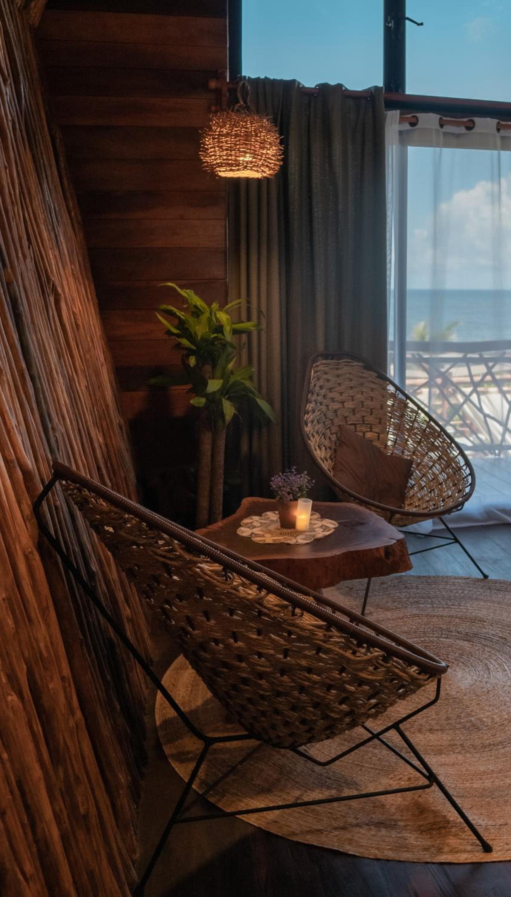 Deluxe Double Room with Balcony and Sea View - Photo 24