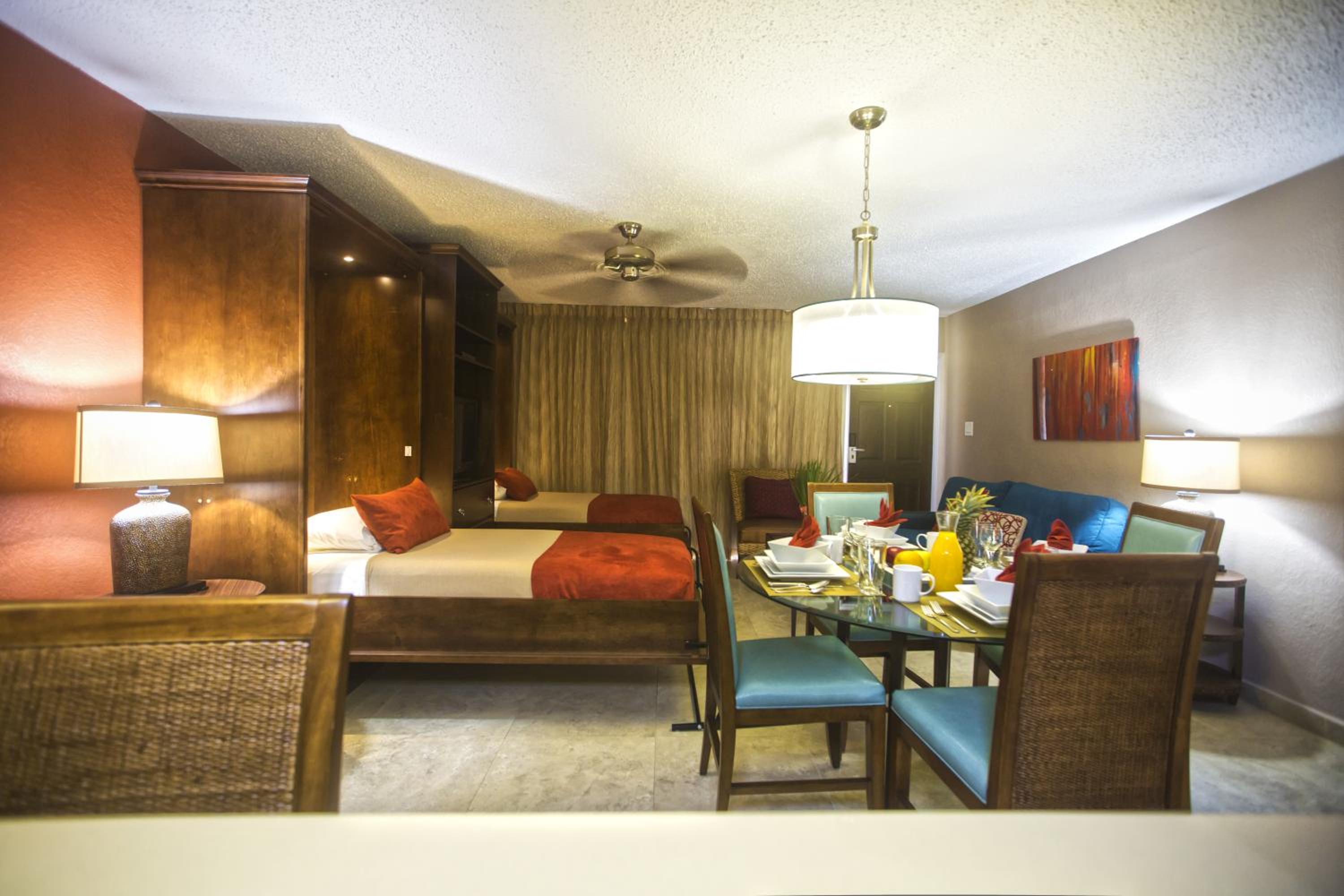 Deluxe Two-Bedroom Suite with Fully Equipped Kitchen