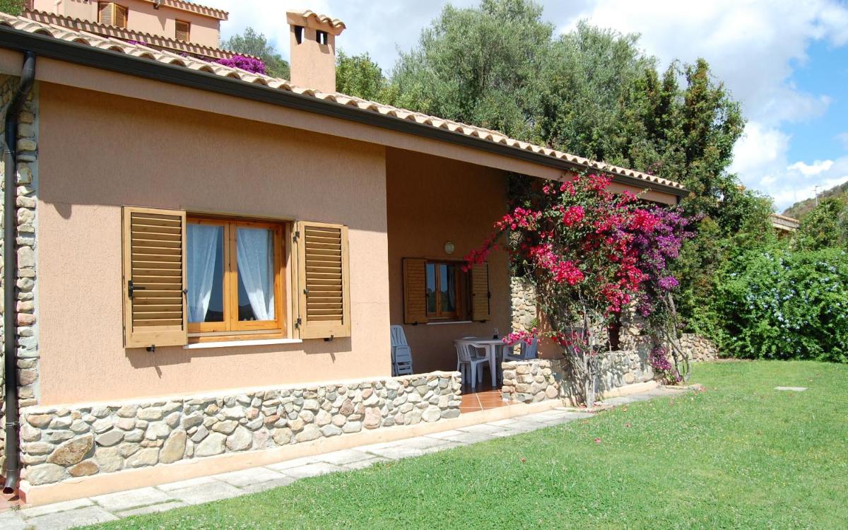 Three-Bedroom House (6 Adults) - Split Level