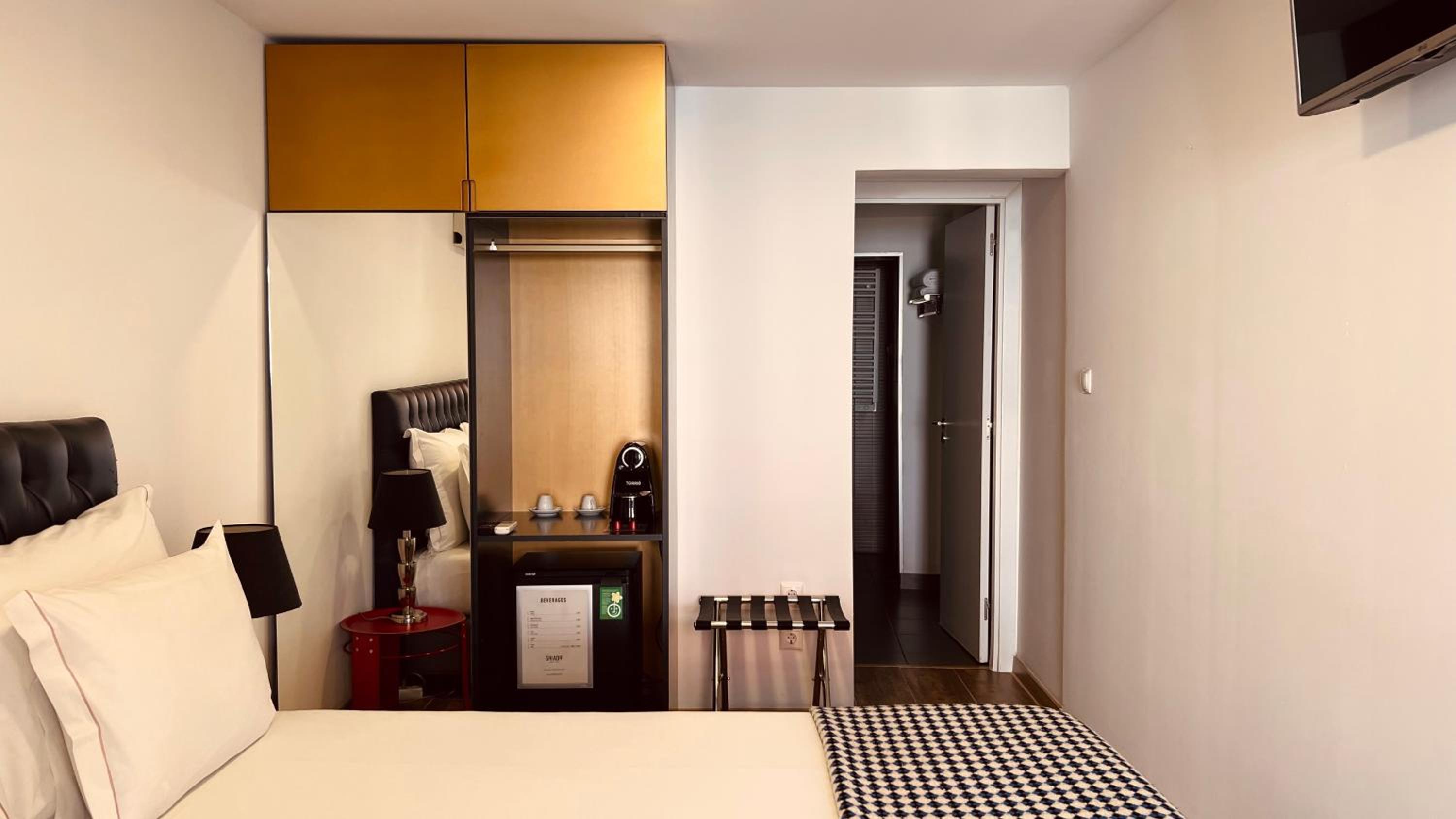 Standard Double Room - Photo 2