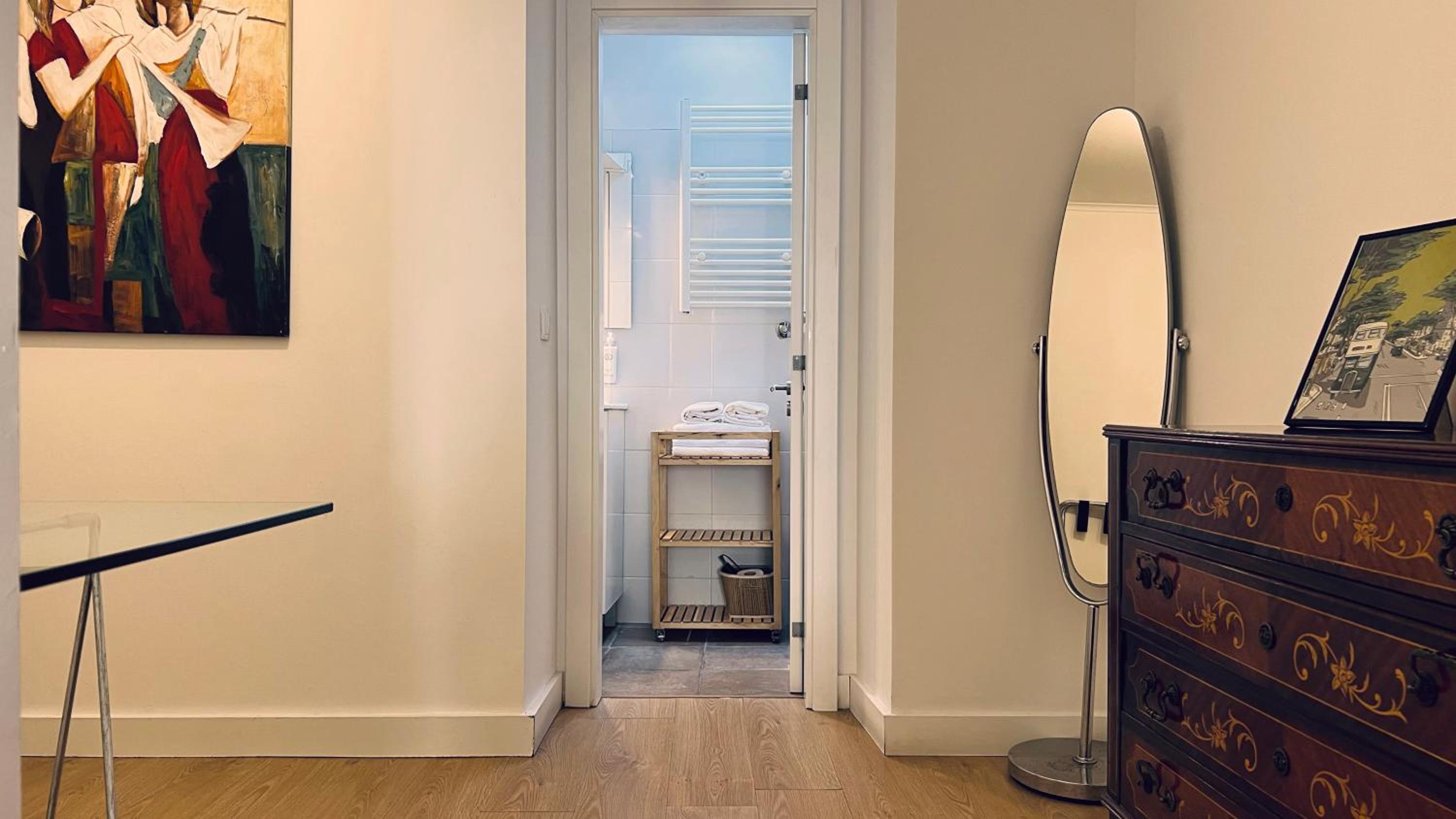 Standard Double Room - Photo 16