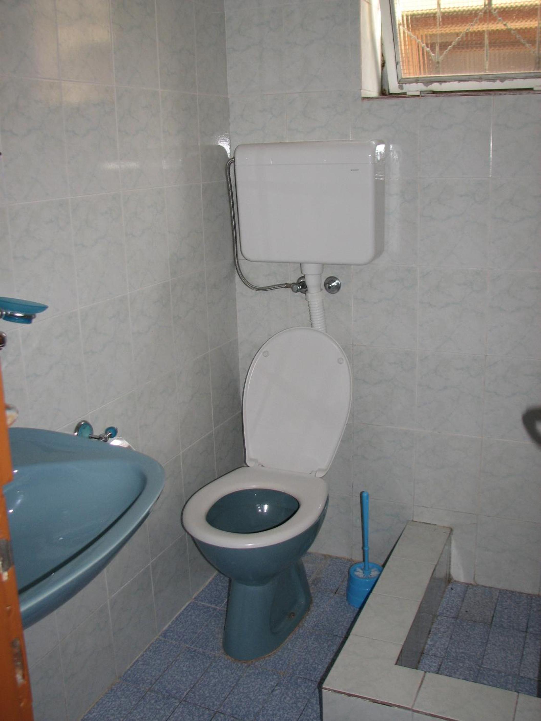 Twin Room with Private External Bathroom photo 2