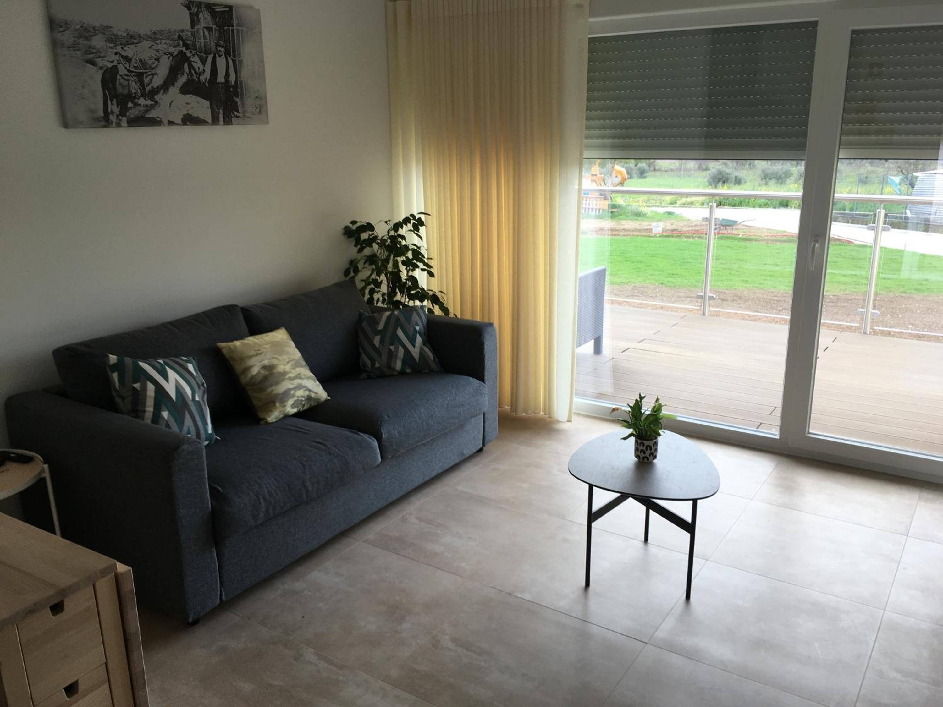 Family Room photo 2