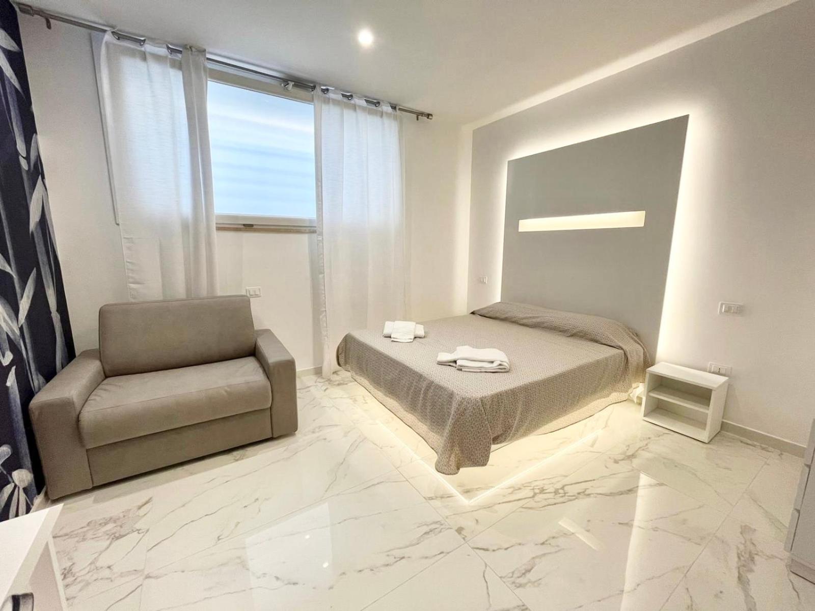 Classic Triple Room photo 1