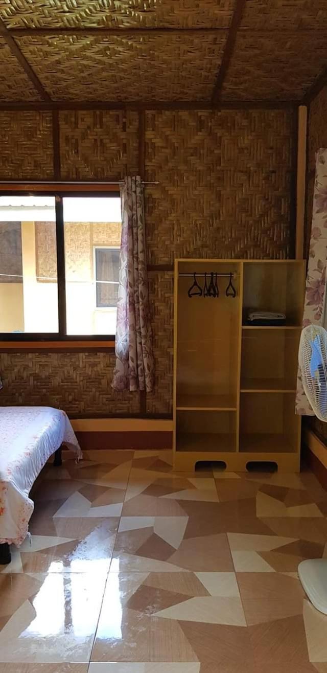 Studio with Garden View - Photo 4