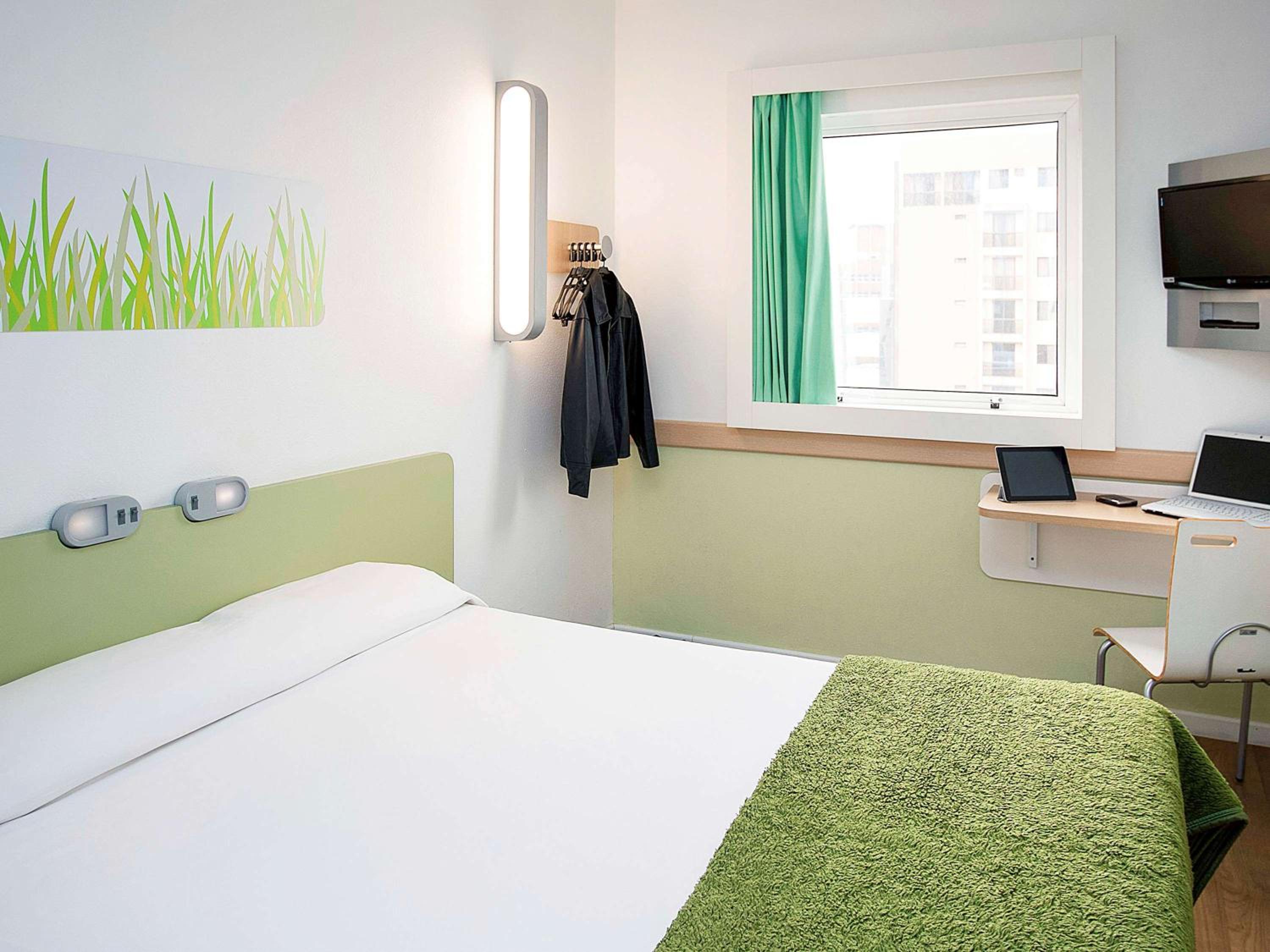Standard Room with Double Bed photo 1