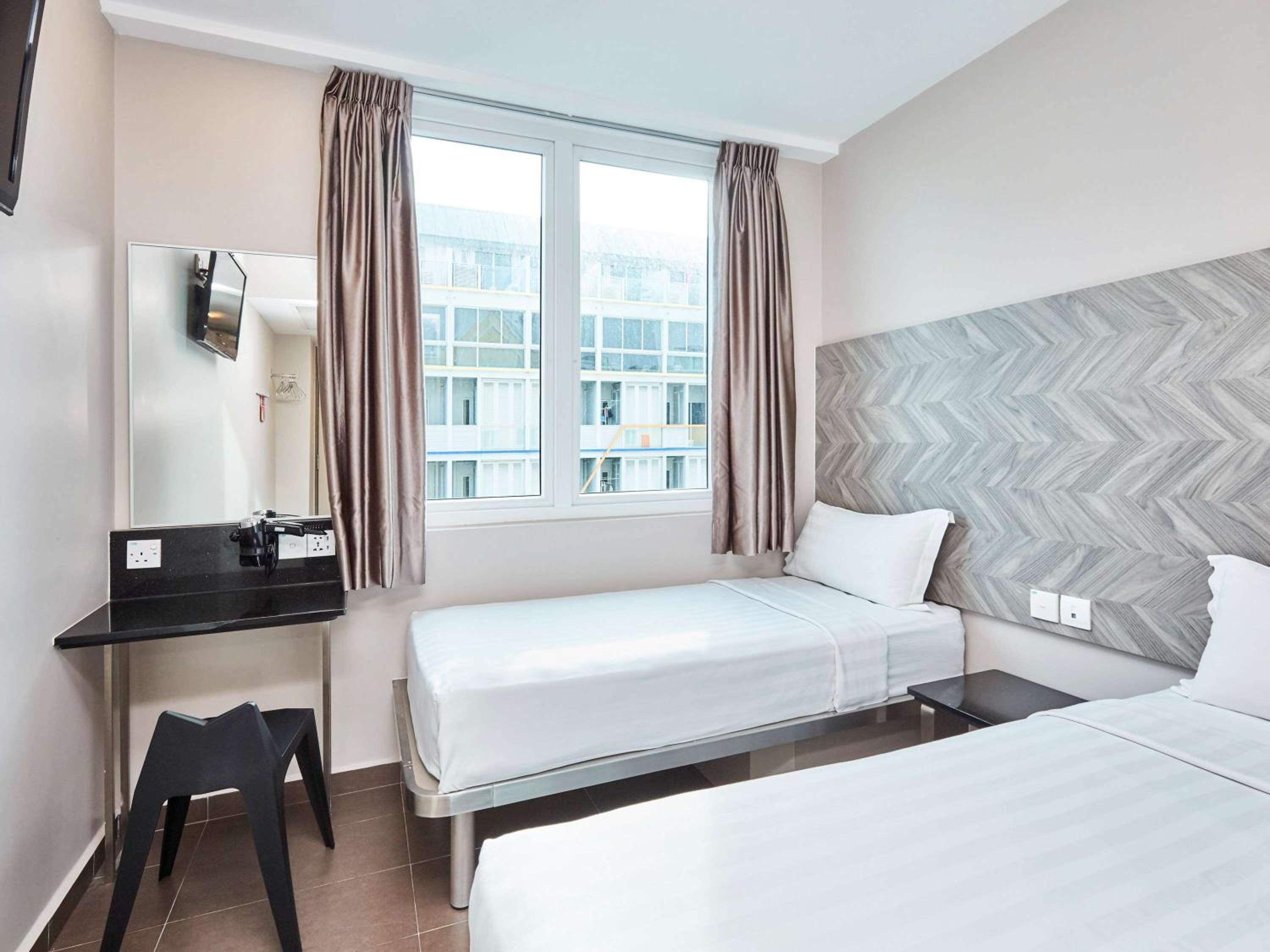 Superior Triple Room photo 3