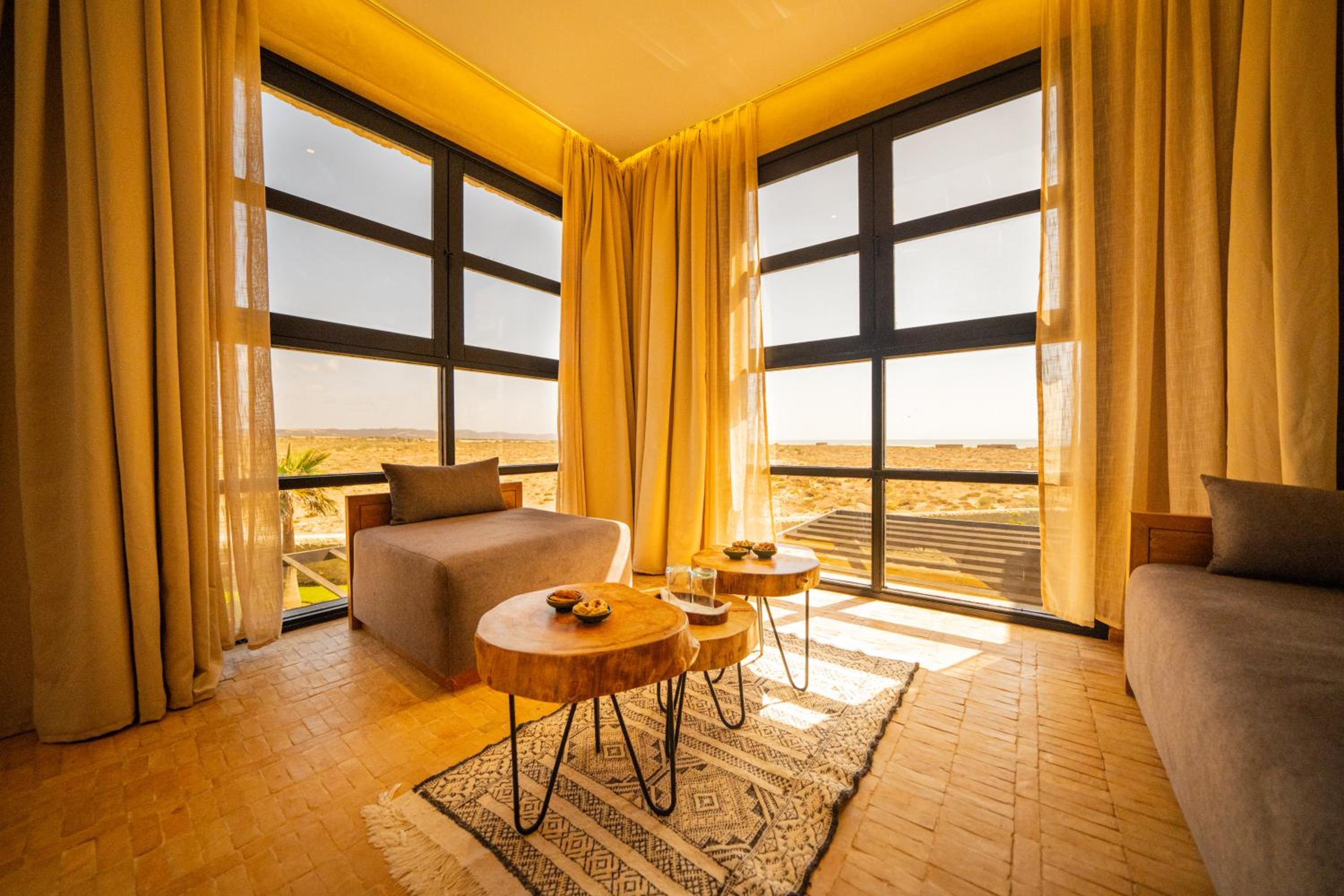 Junior Suite with Garden View - Photo 8