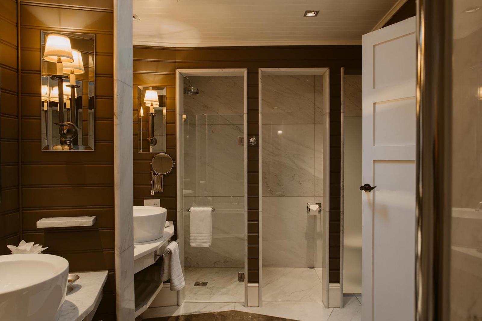 Heritage Suite - Photo 3
