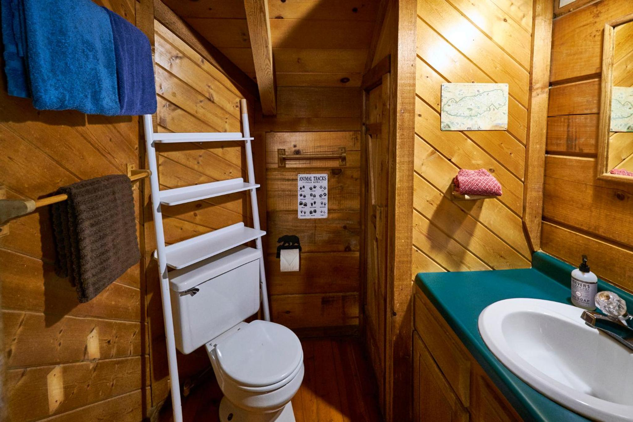 One-Bedroom Chalet - Photo 22