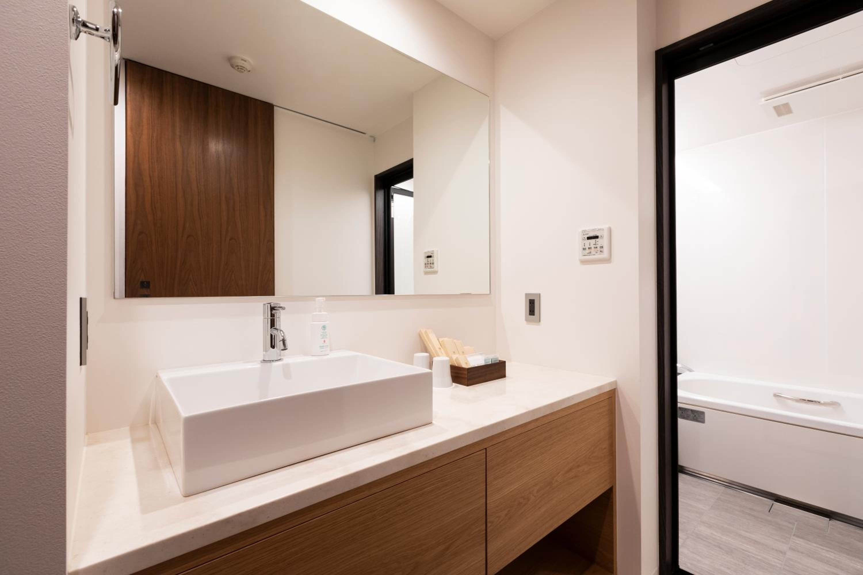 Superior Twin Room - Photo 15