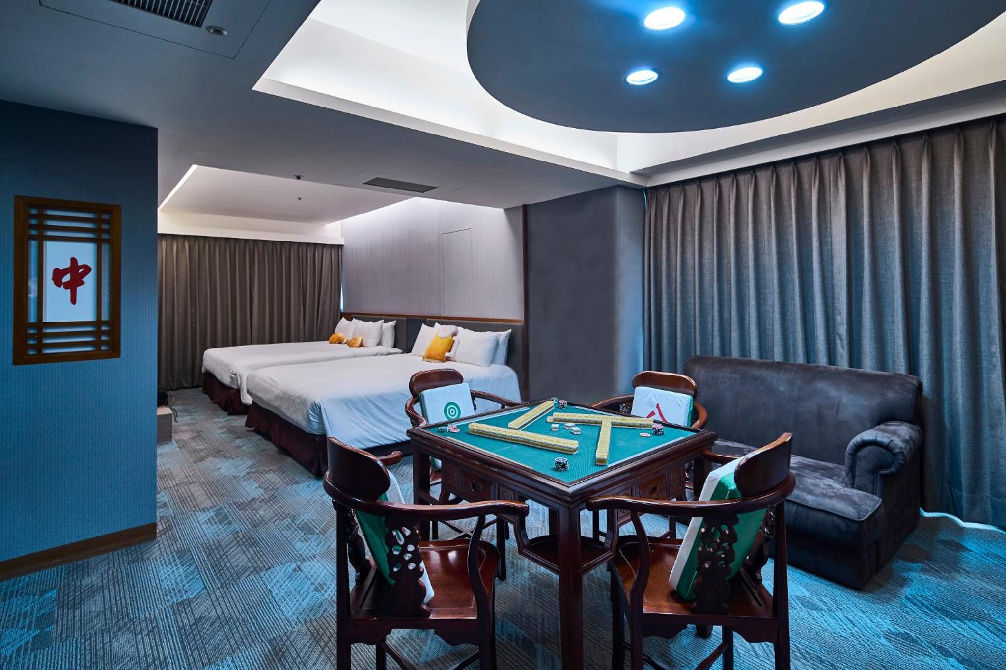 Luxury Family Suite - Photo 4
