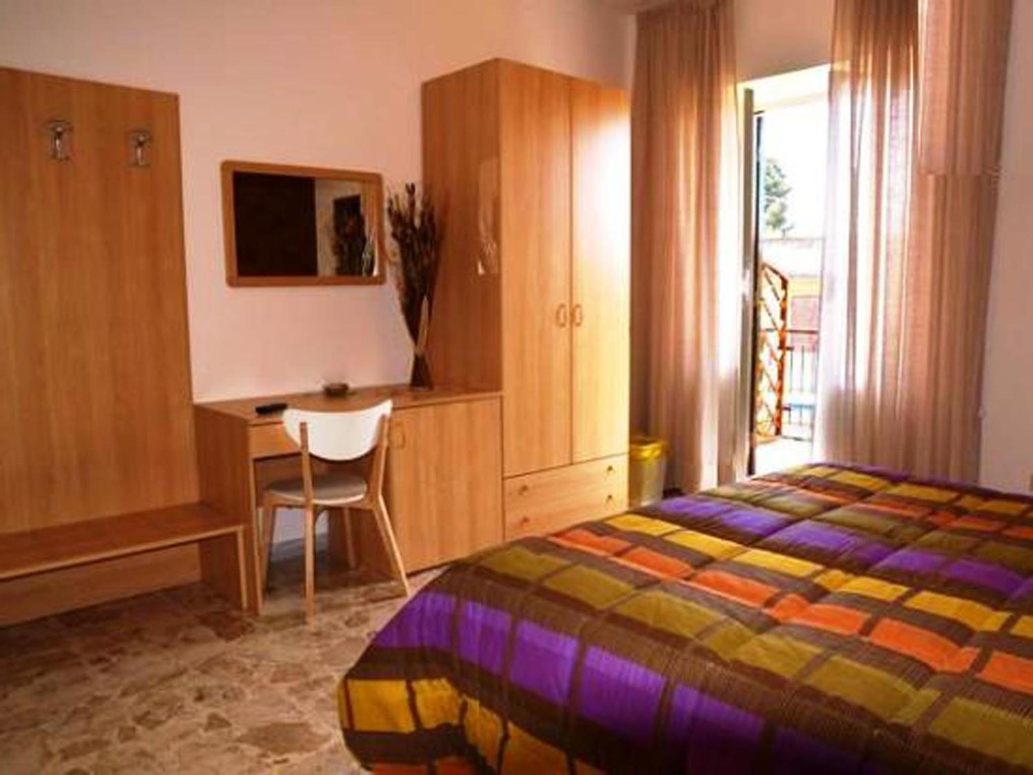 Quadruple Room with Private External Bathroom photo 1