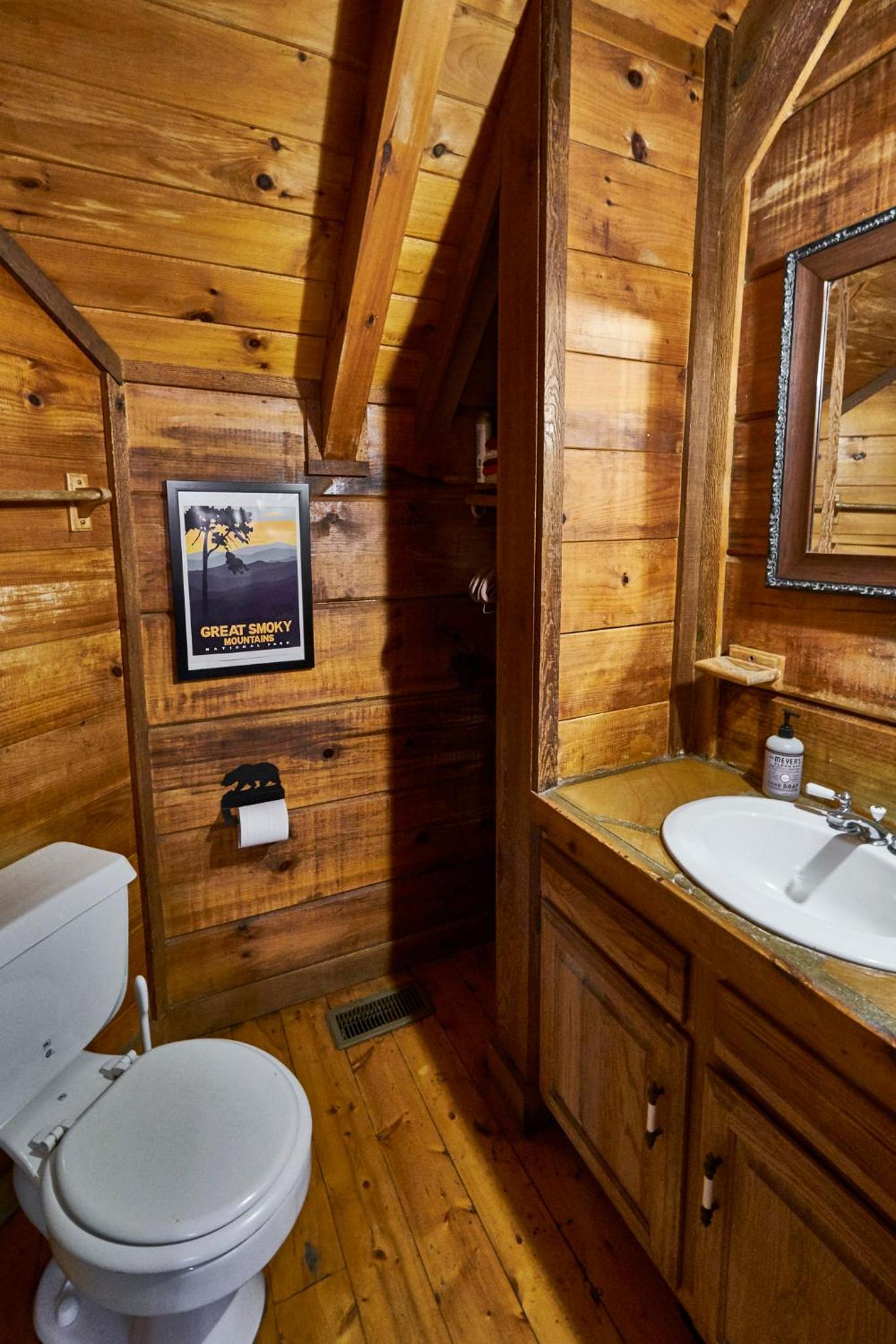 One-Bedroom Chalet - Photo 26