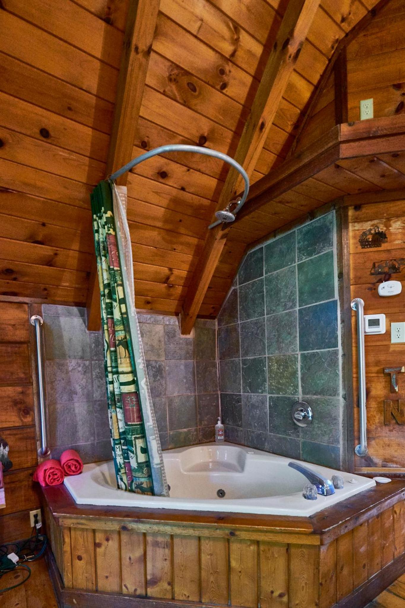 One-Bedroom Chalet - Photo 28