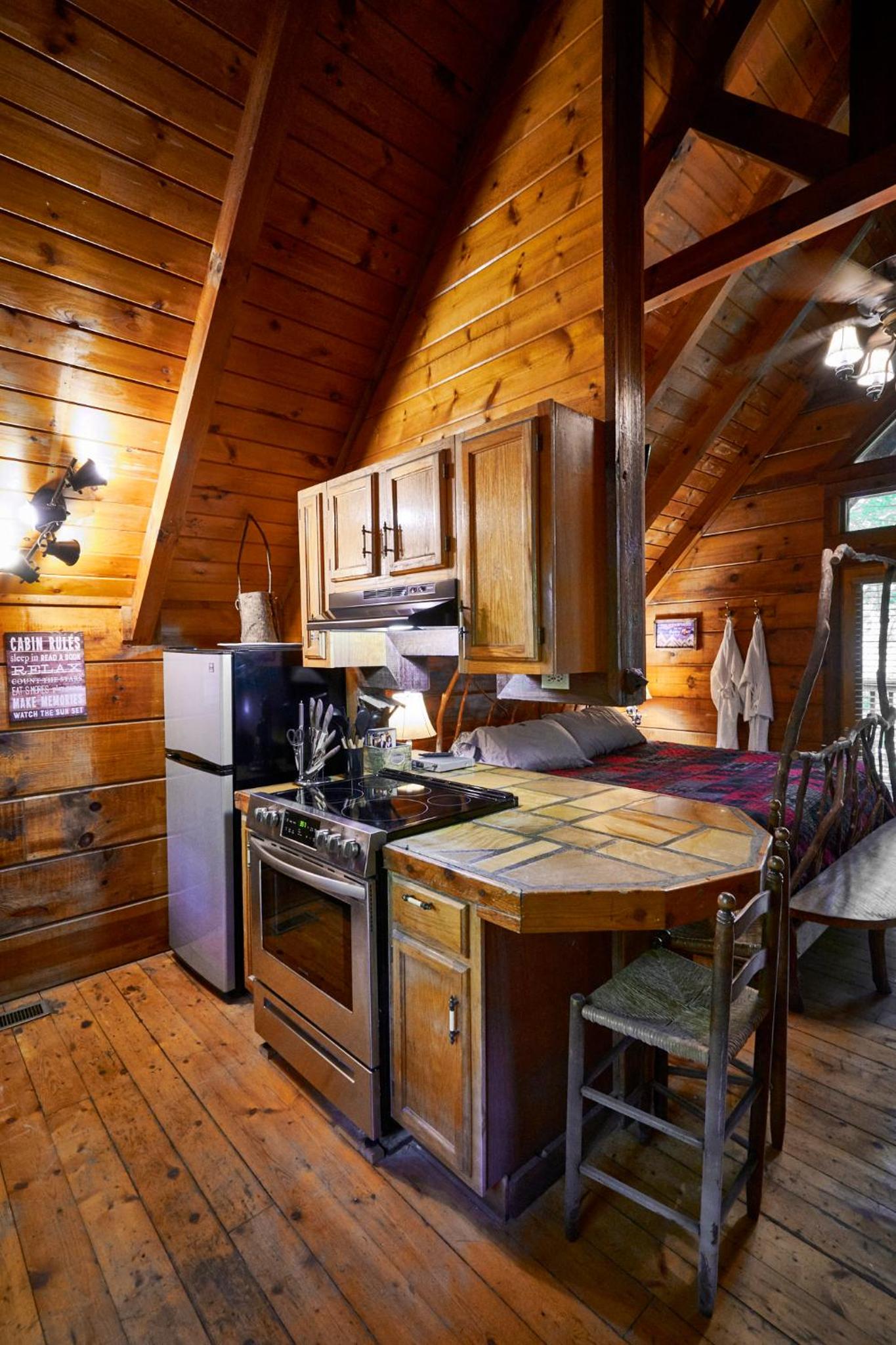 One-Bedroom Chalet - Photo 30