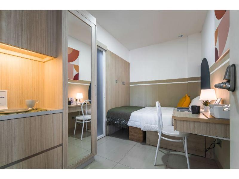 Standard Double Room - Photo 3