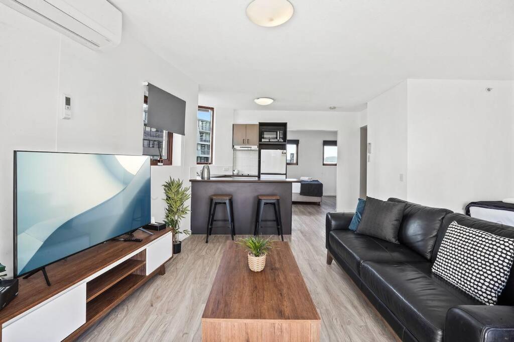 One-Bedroom Apartment - Photo 53
