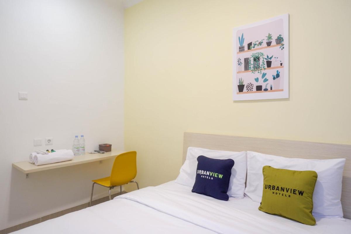 Deluxe Room - Photo 3