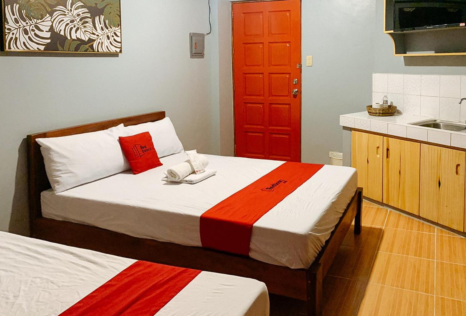 Quadruple Room - Photo 2