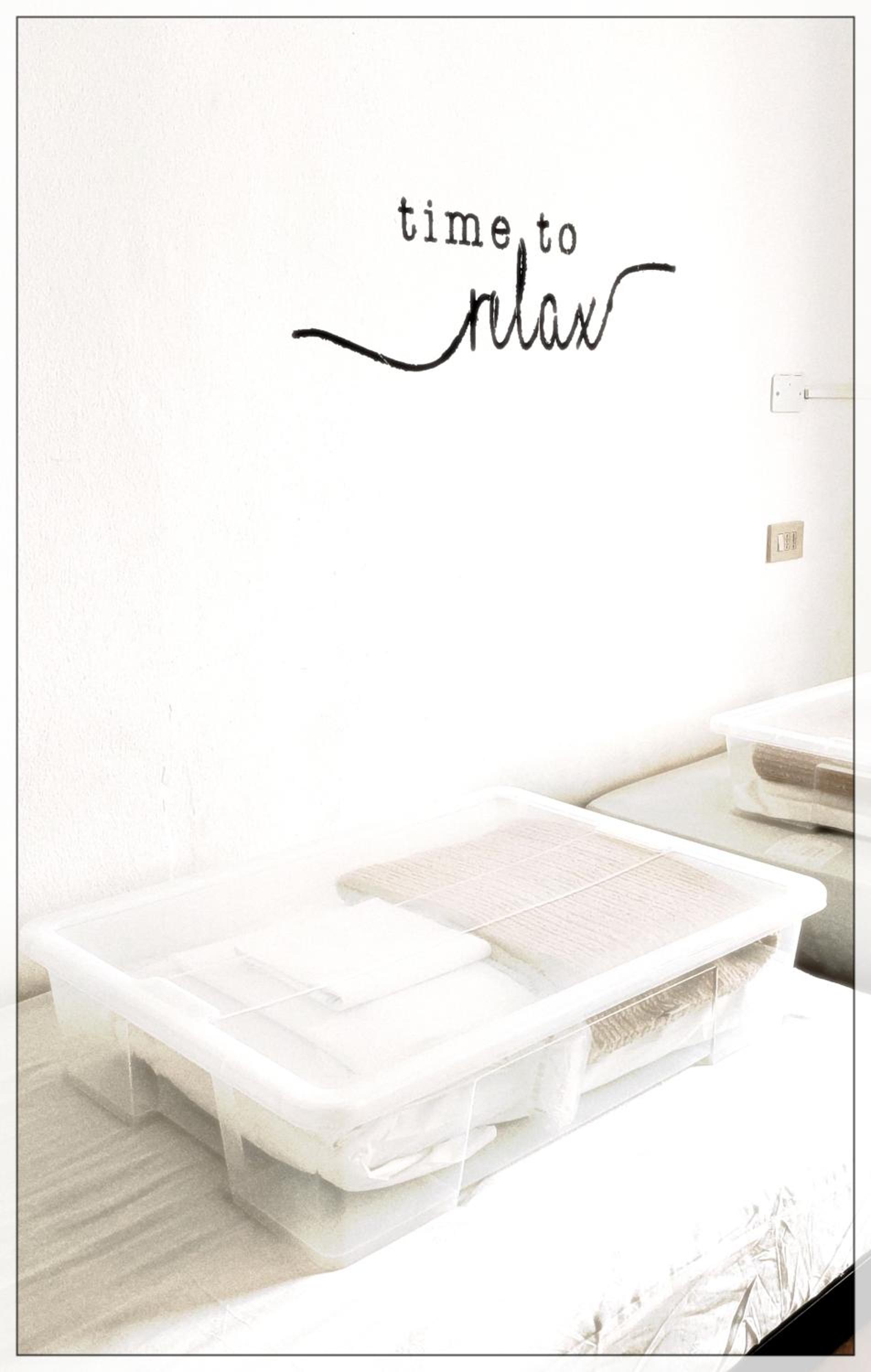 Twin Room with Private Bathroom - Photo 8