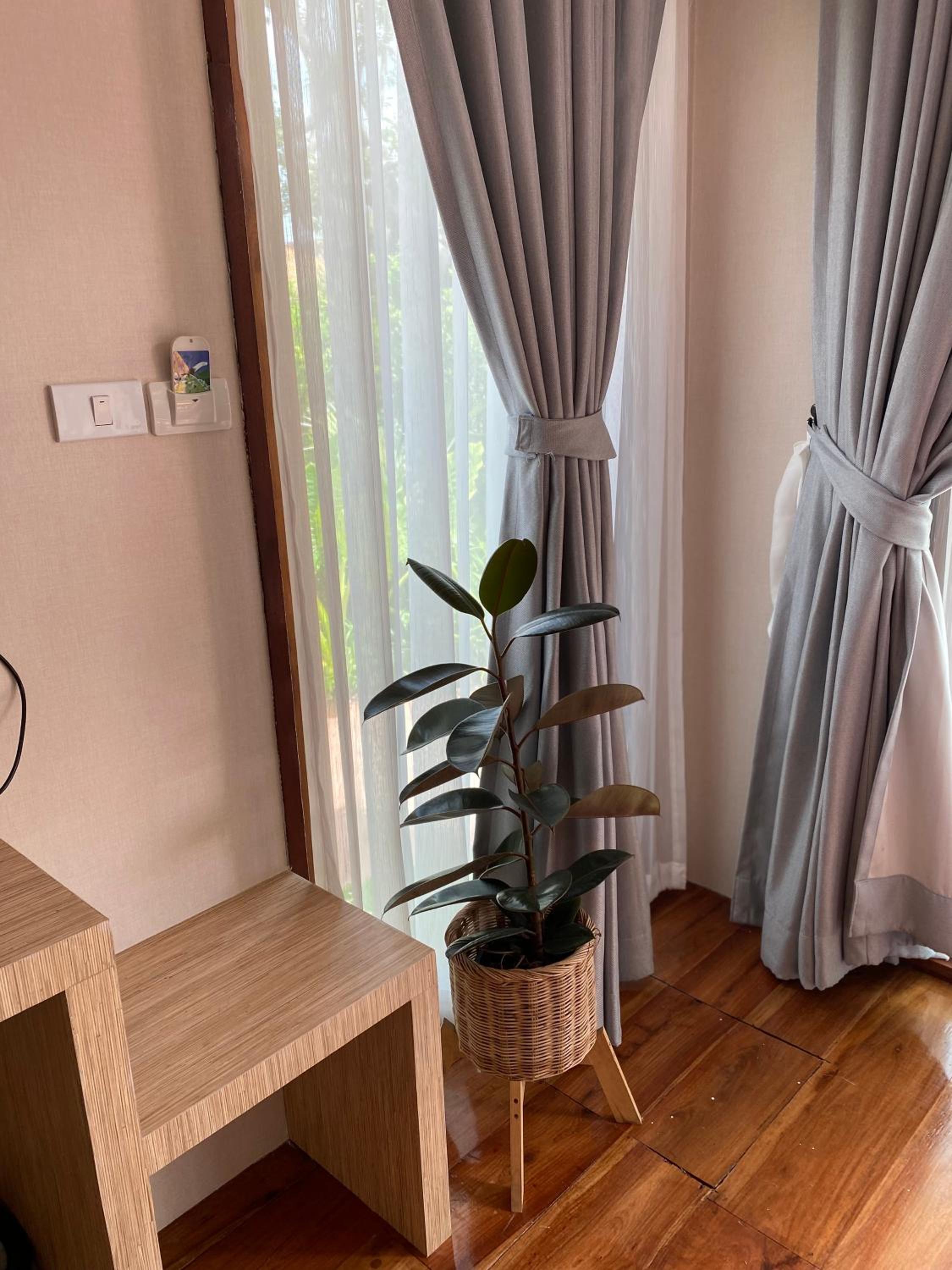 Deluxe Room - Photo 10