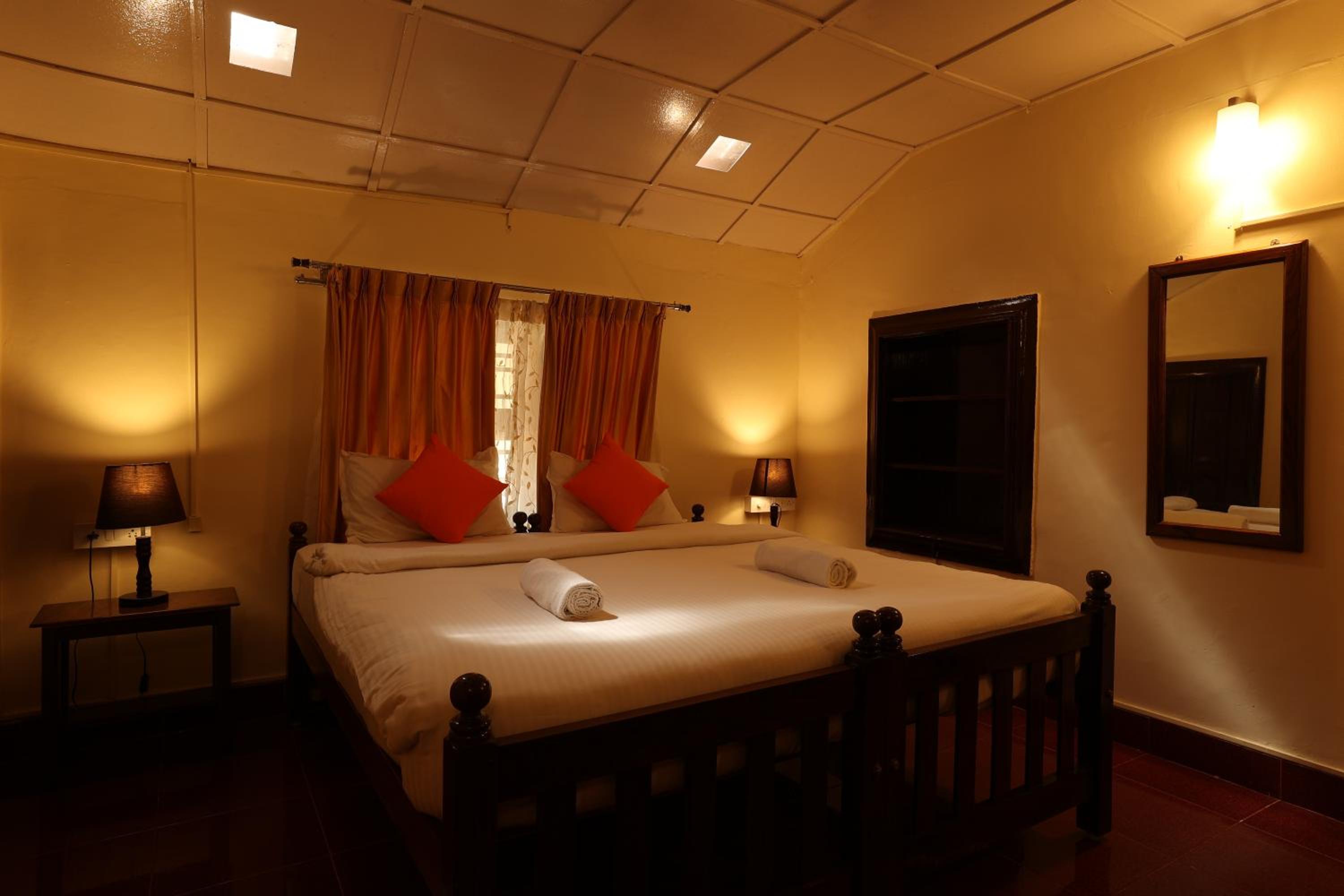 Standard Room - Photo 1