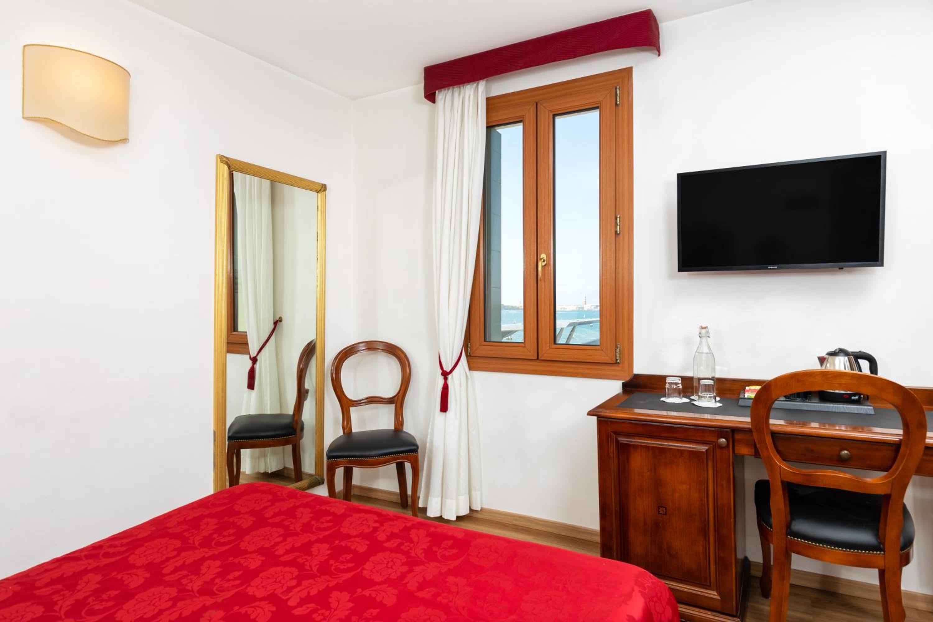 Comfort Double or Twin Room - Photo 6