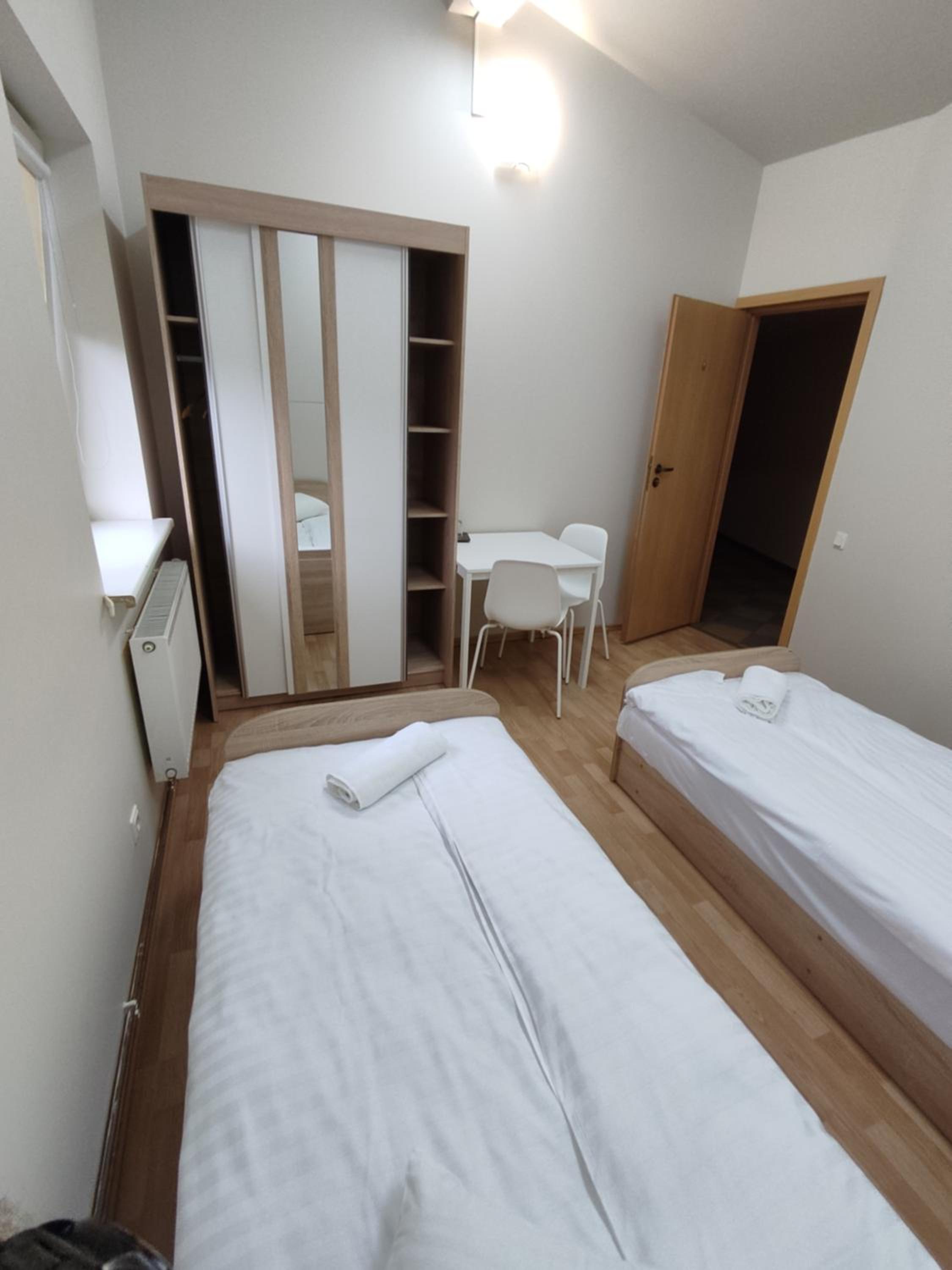 Double or Twin Room - Photo 3